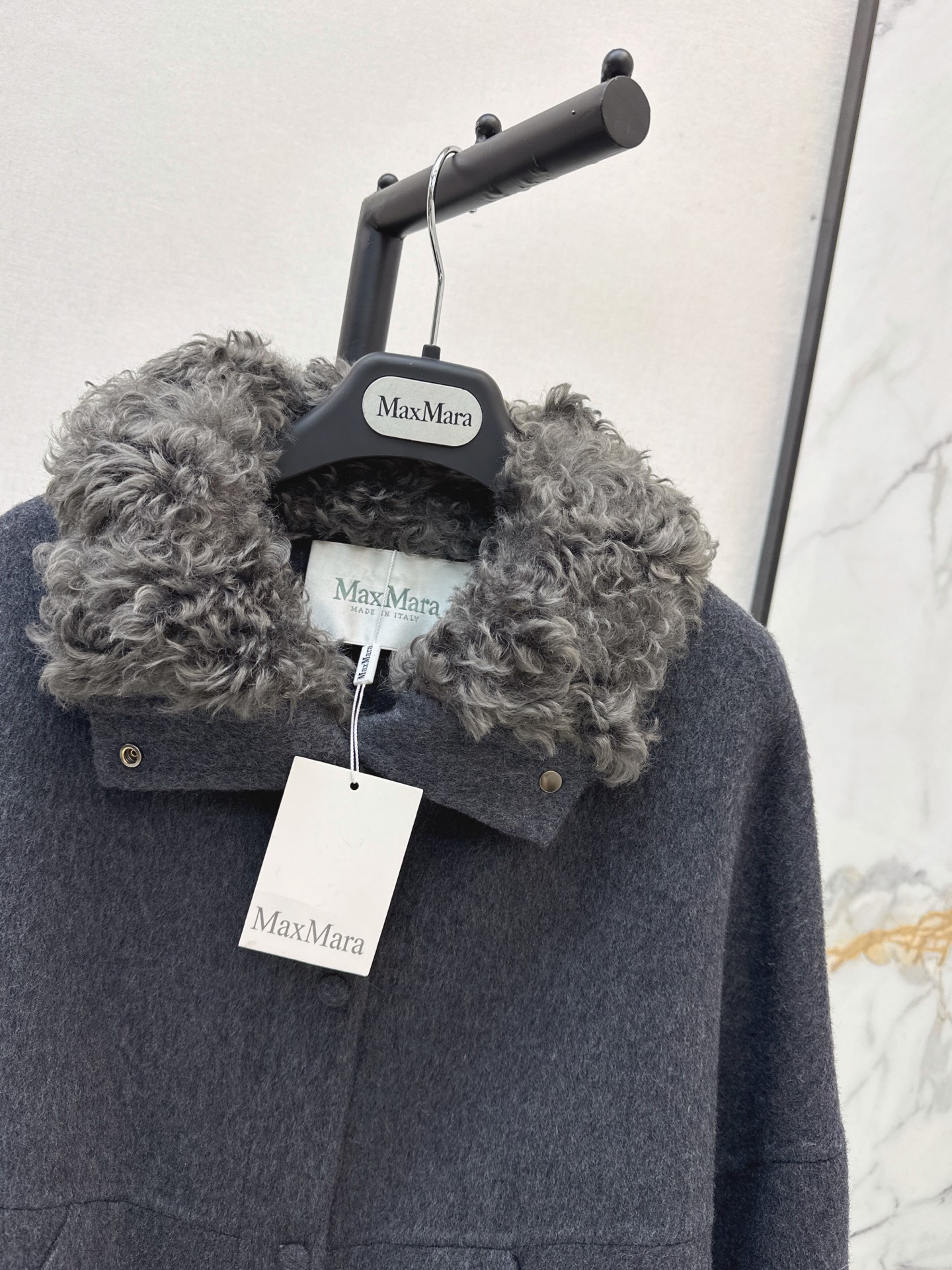 Max 26fw fur-trim woolen jacket