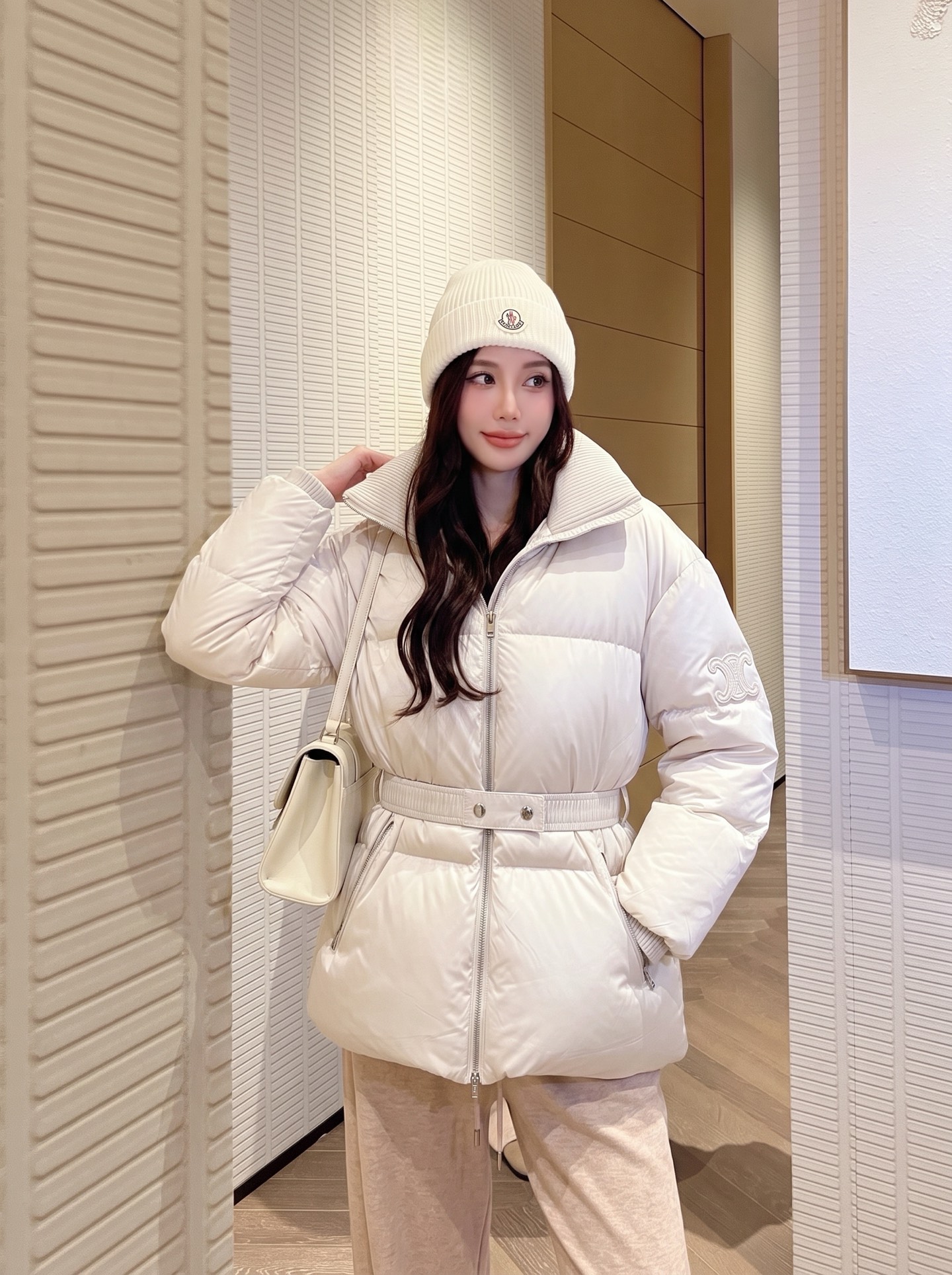 Celi 26fw belted down jacket