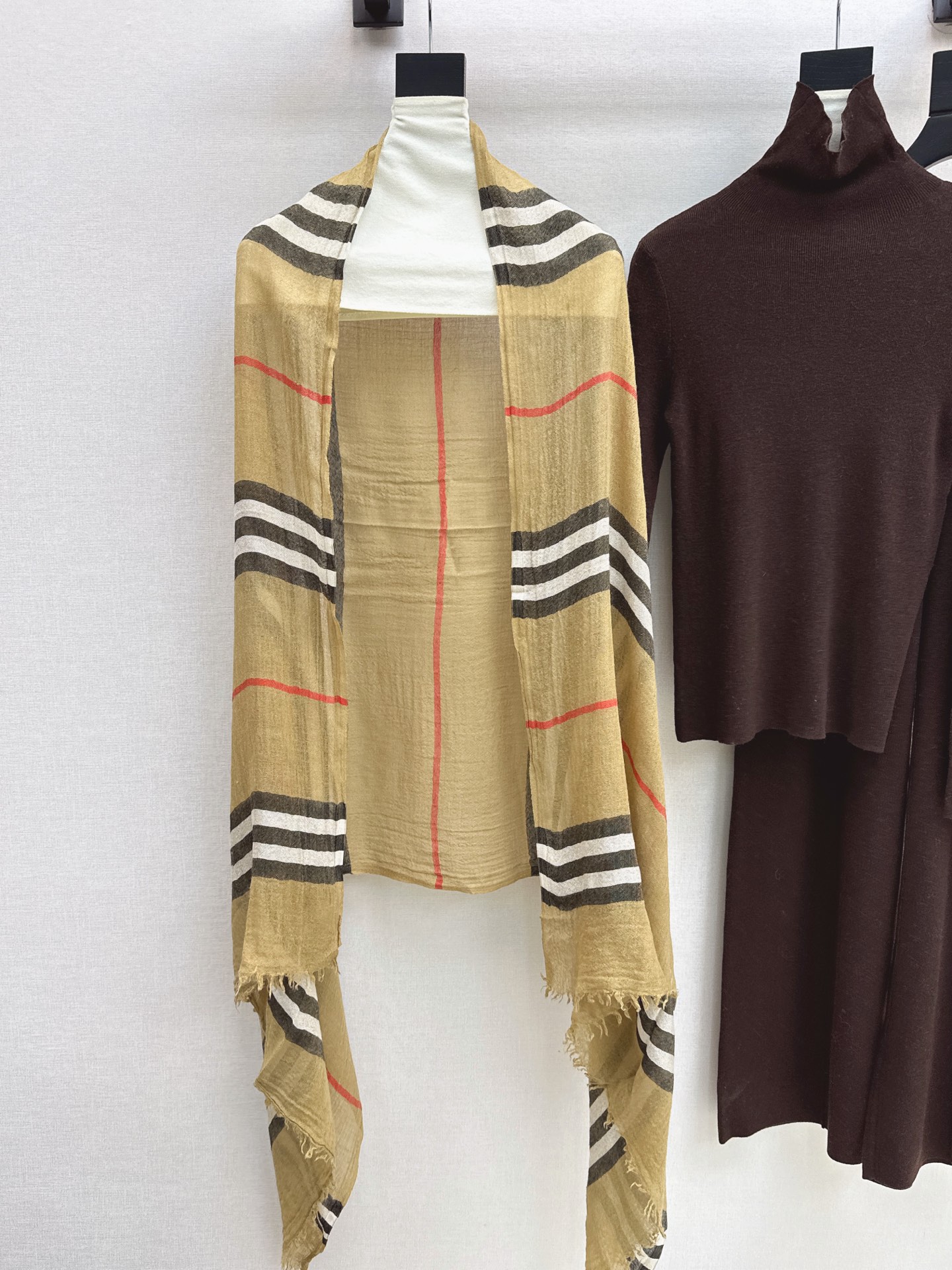 Bur 26fw knit basic tee check shawls pants set