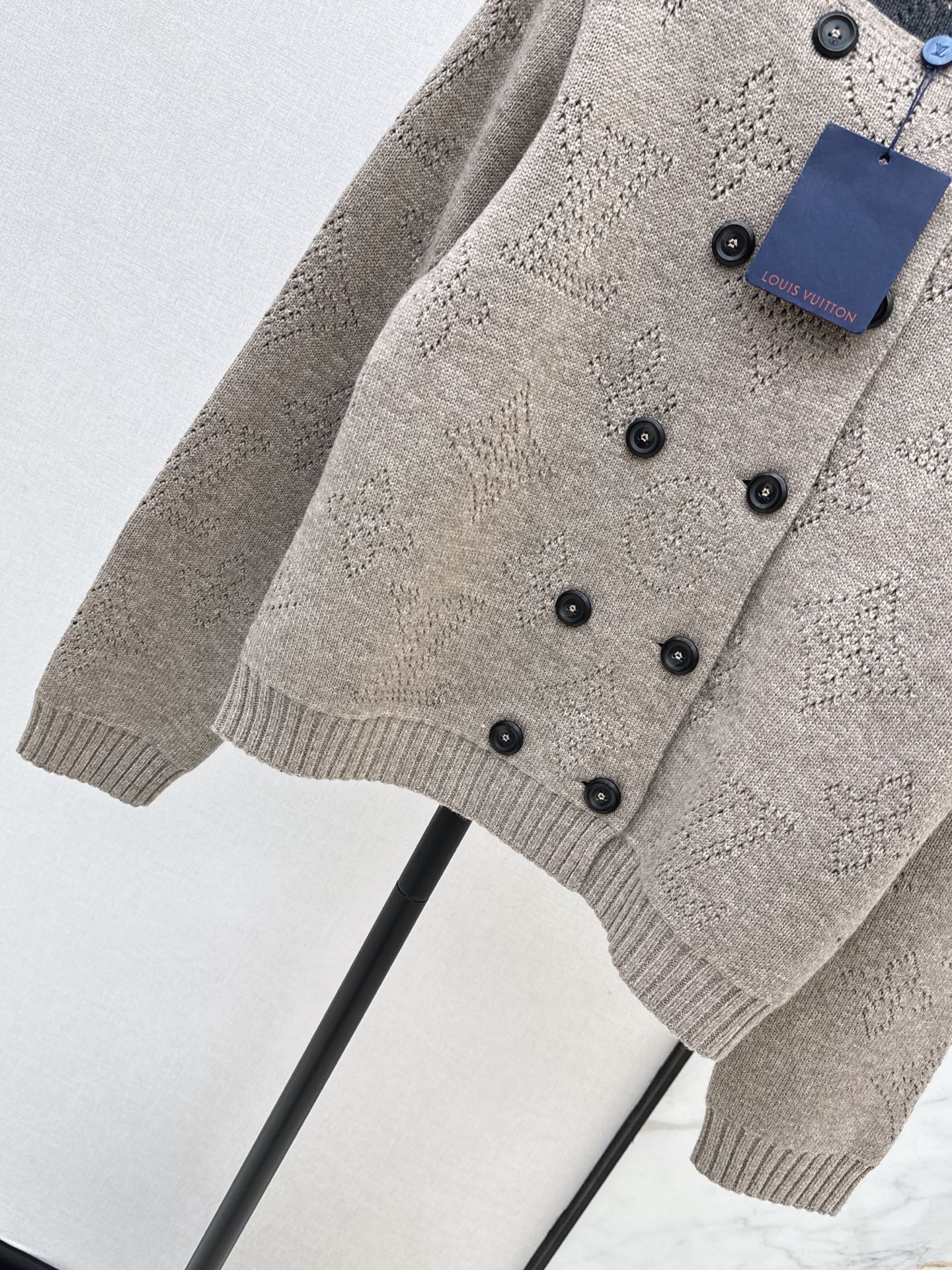 Loui 26fw hollow knit jacket