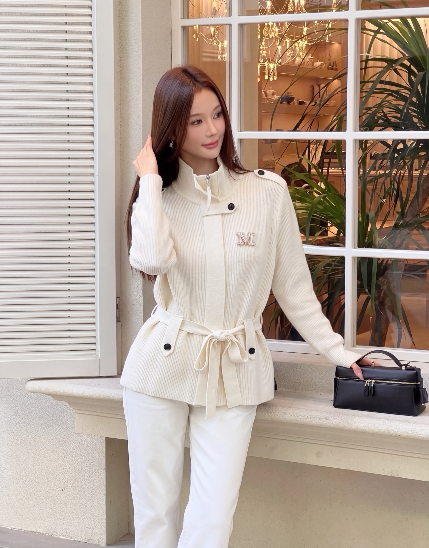 Max 26fw woolbelted cardigan