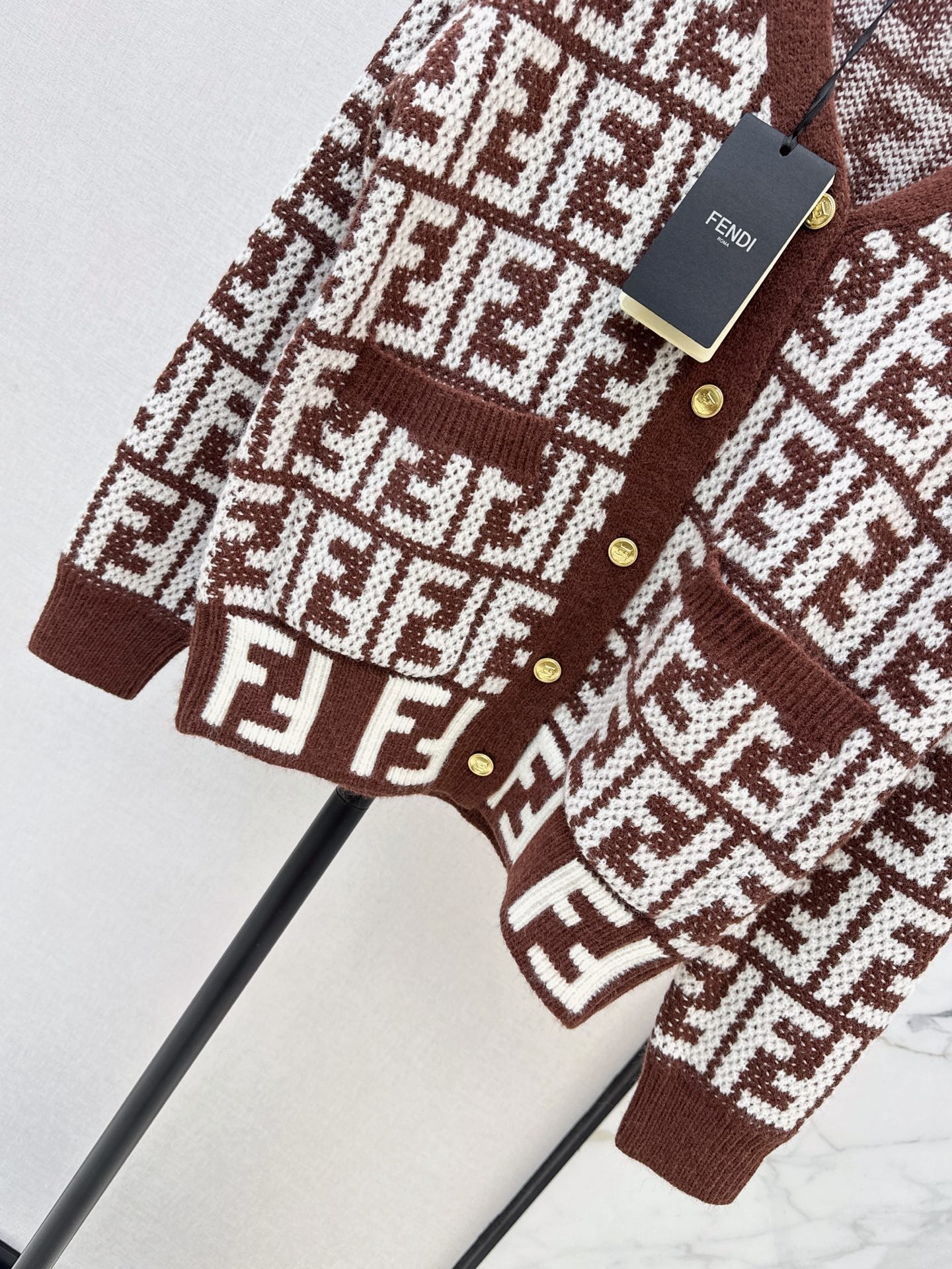Fen 26fw jacquard cardigan