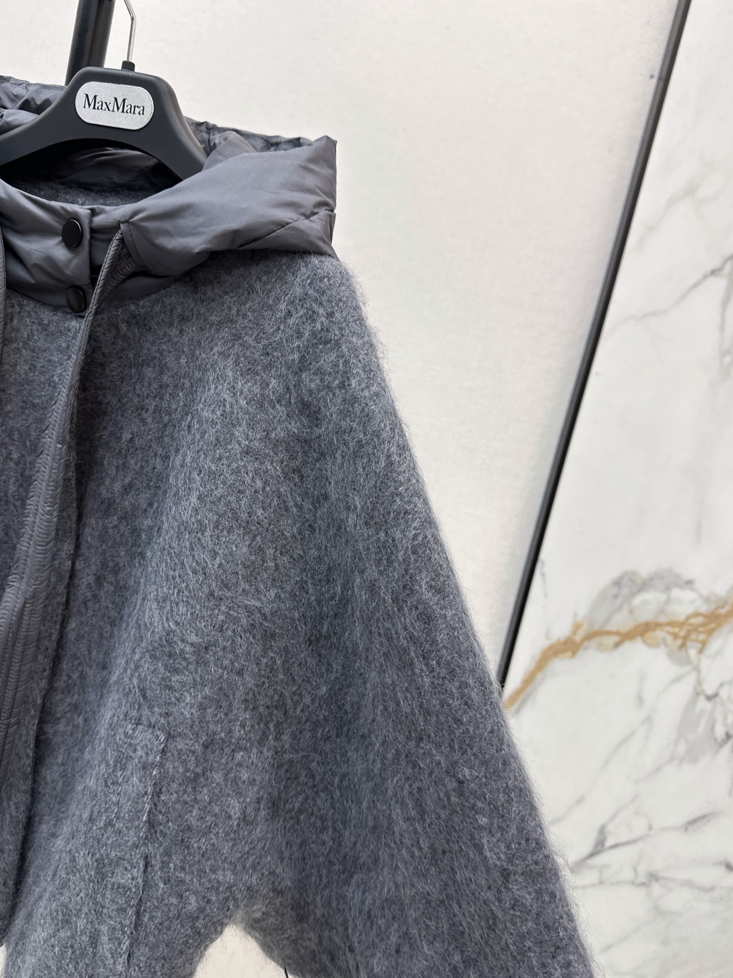 Max 26fw wool hooded jacket
