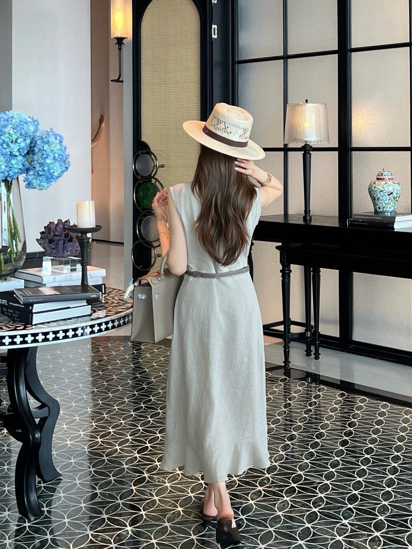 Her 26ss sleeveless linen dress