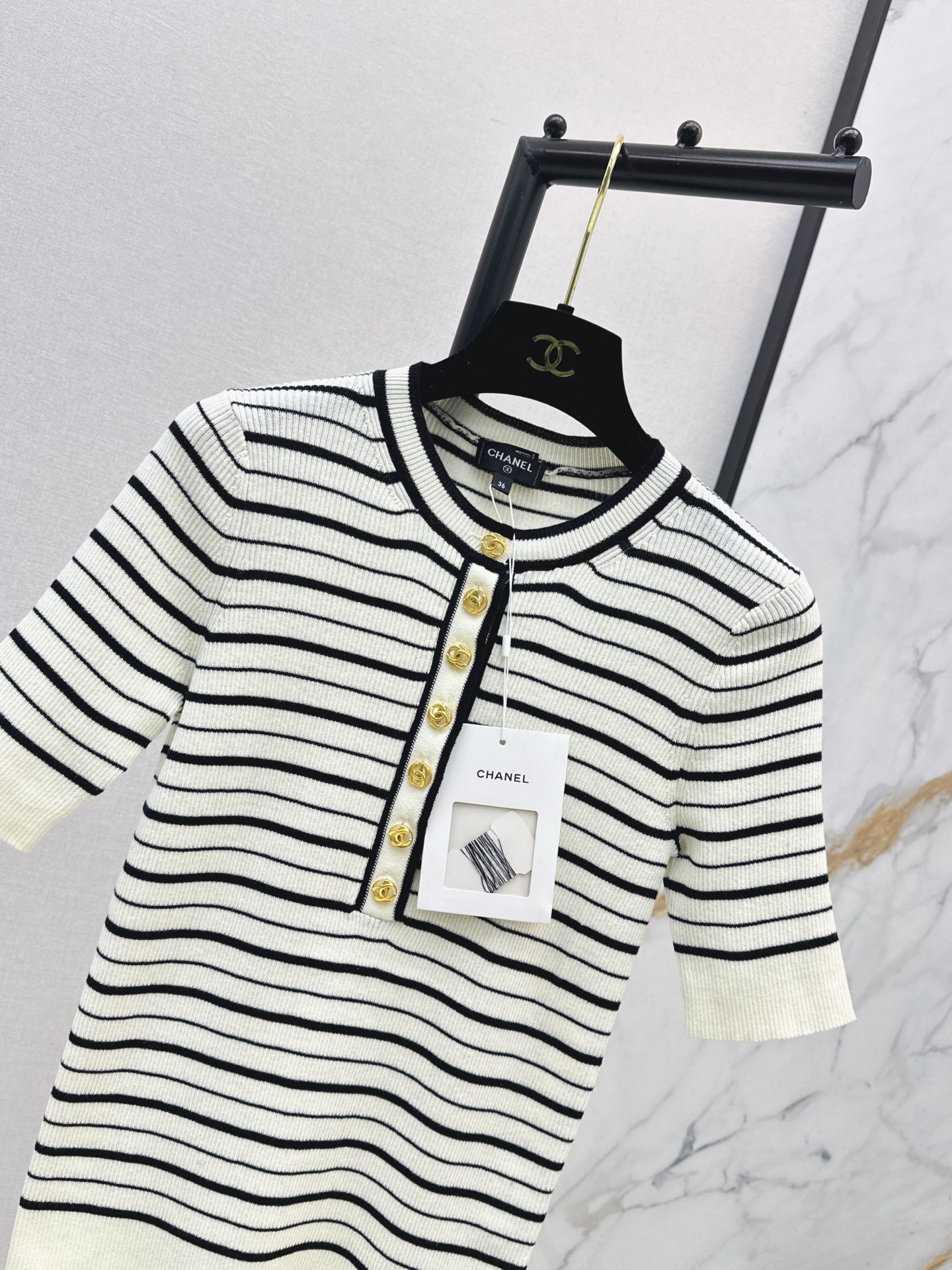 Chan 26fw stripe knit top