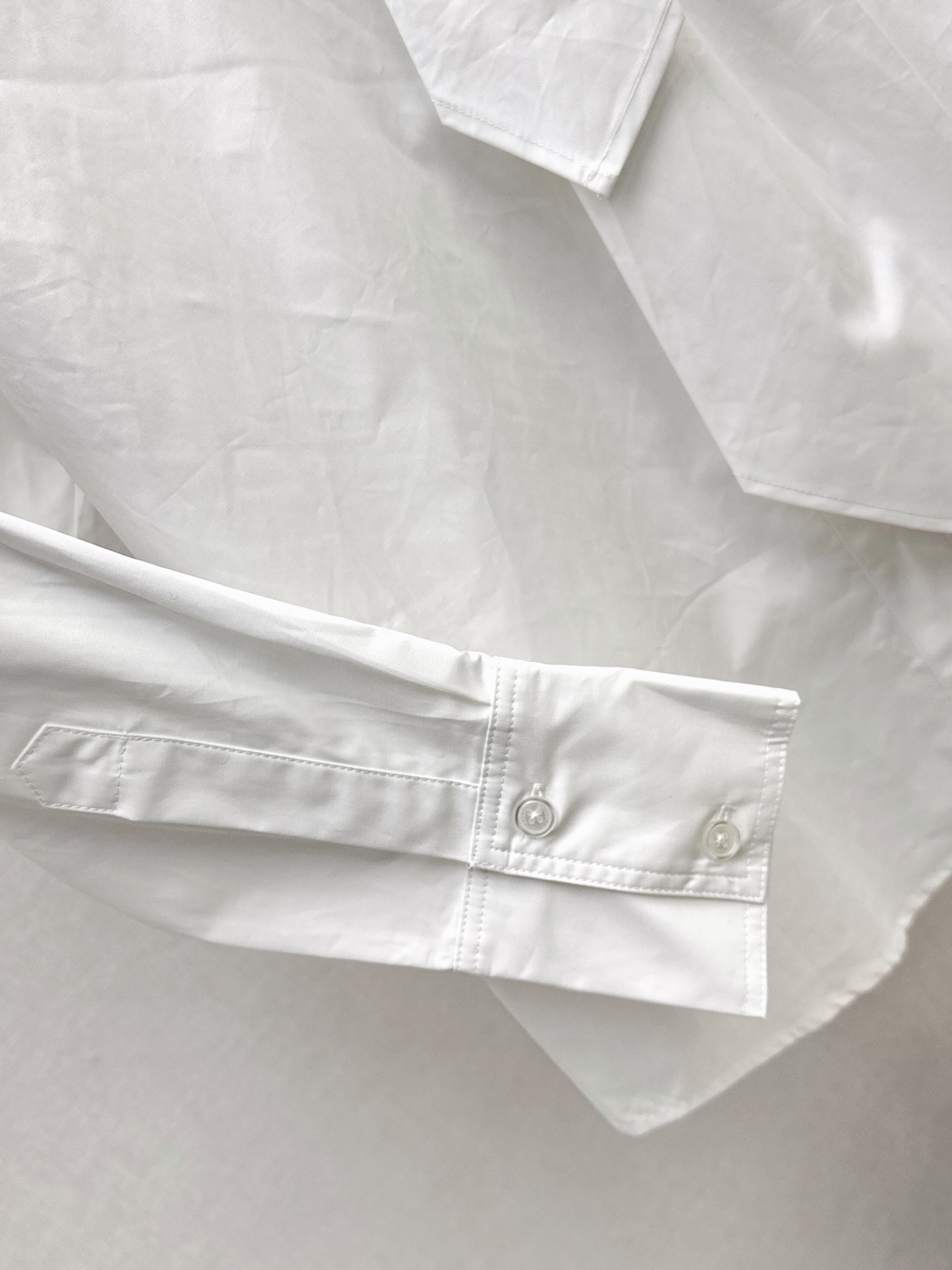 Brun 26fw ribbon shirt