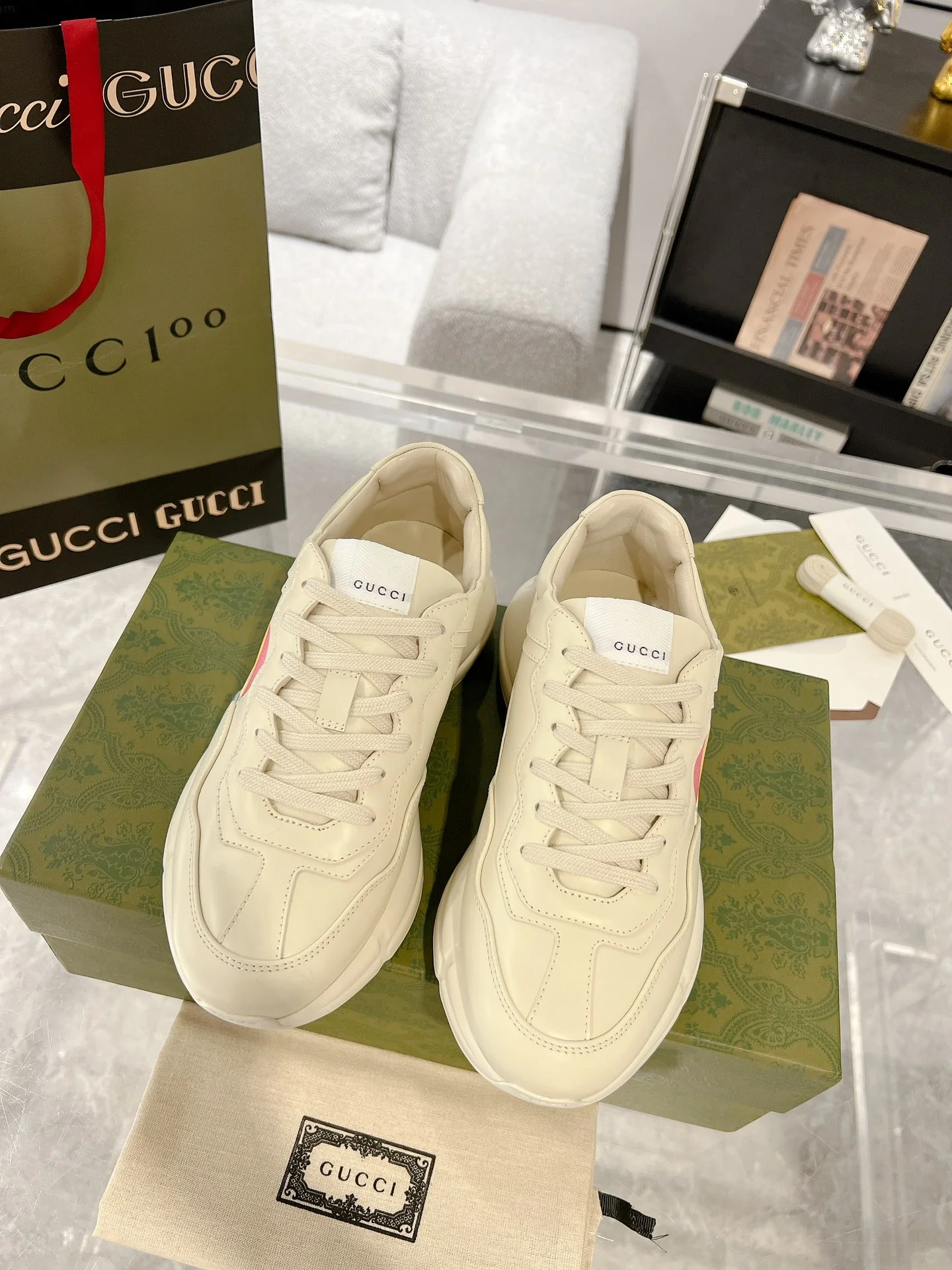 Gucc 25fw dad's shoes