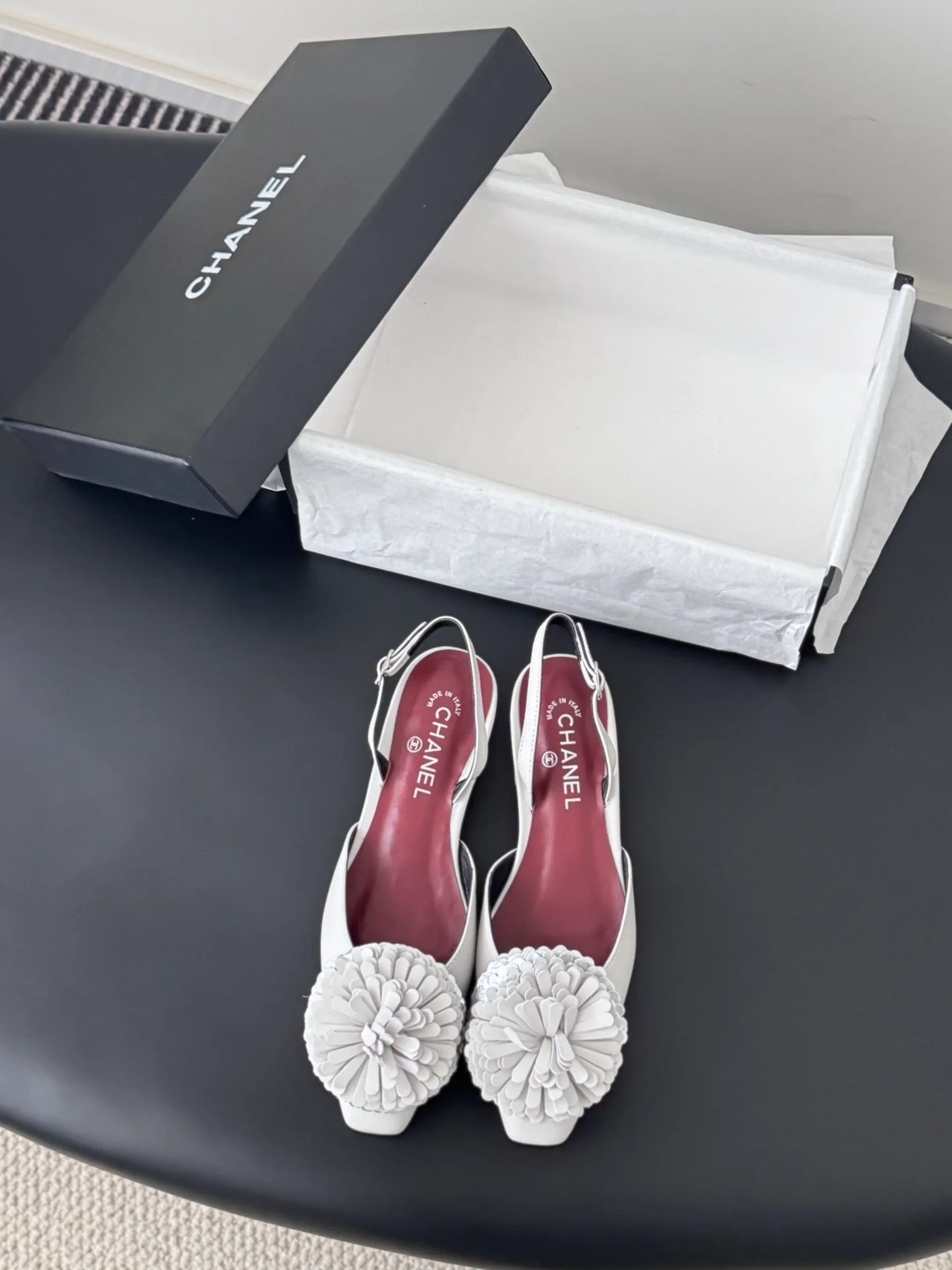 Chan 26ss slingback flats
