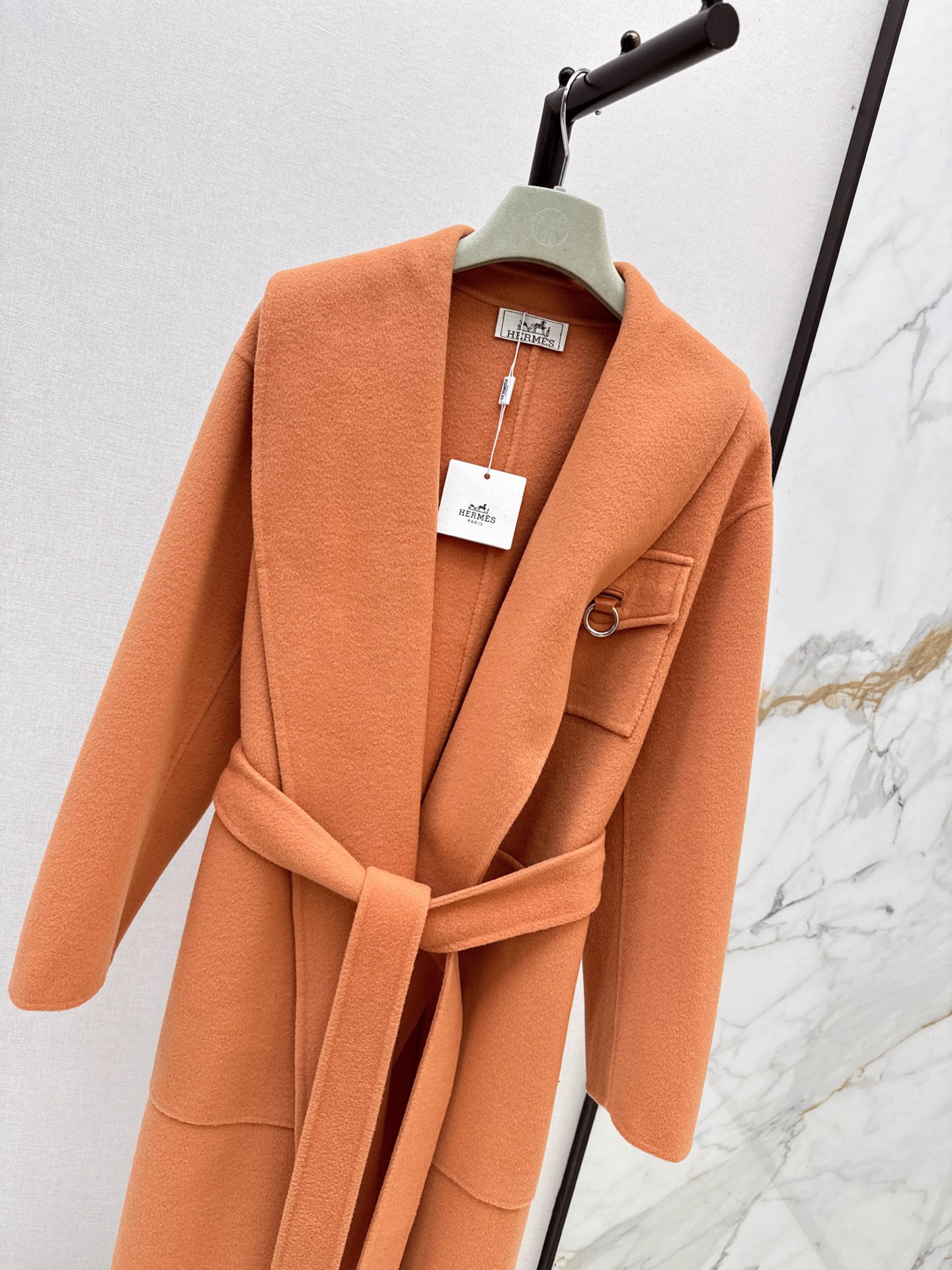 Her 26fw woolen belted overcoats