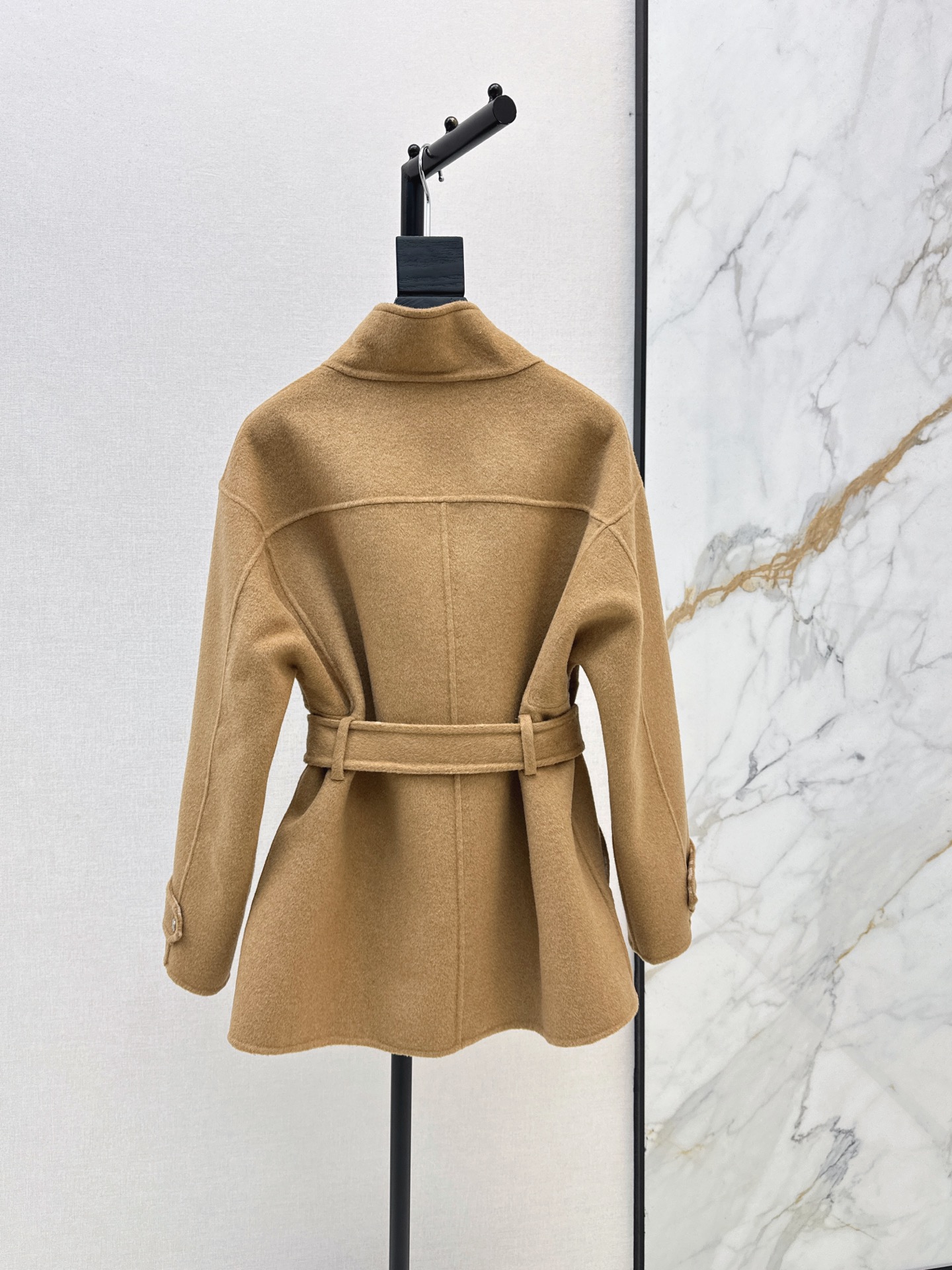 Her 26fw belted overcoats