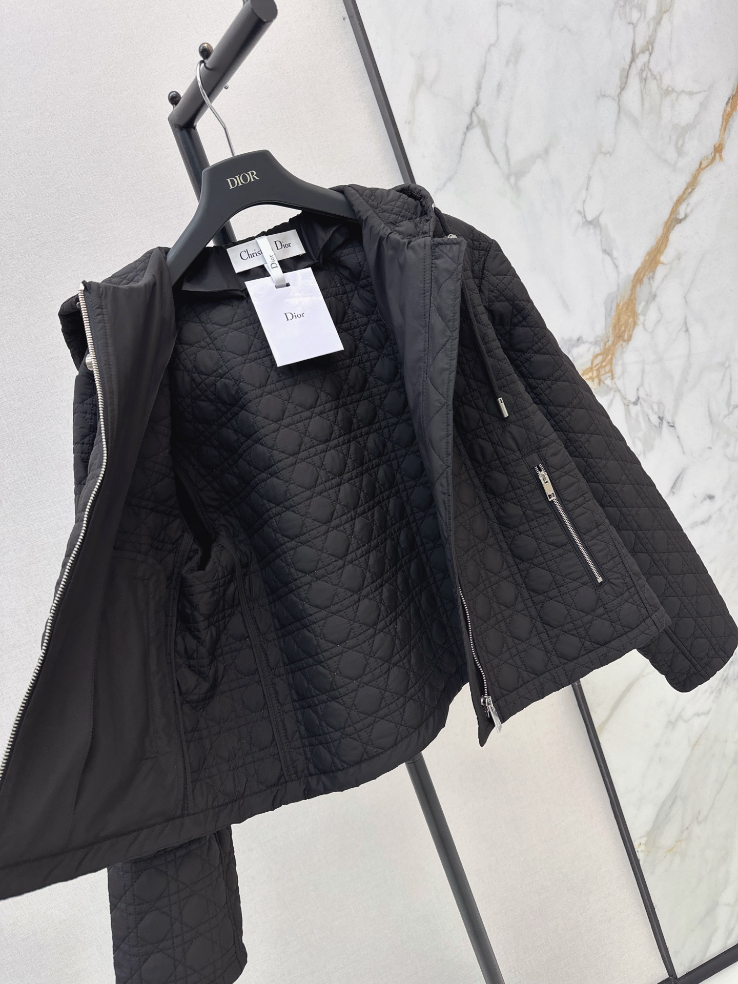 CD 26fw hooded padded jacket