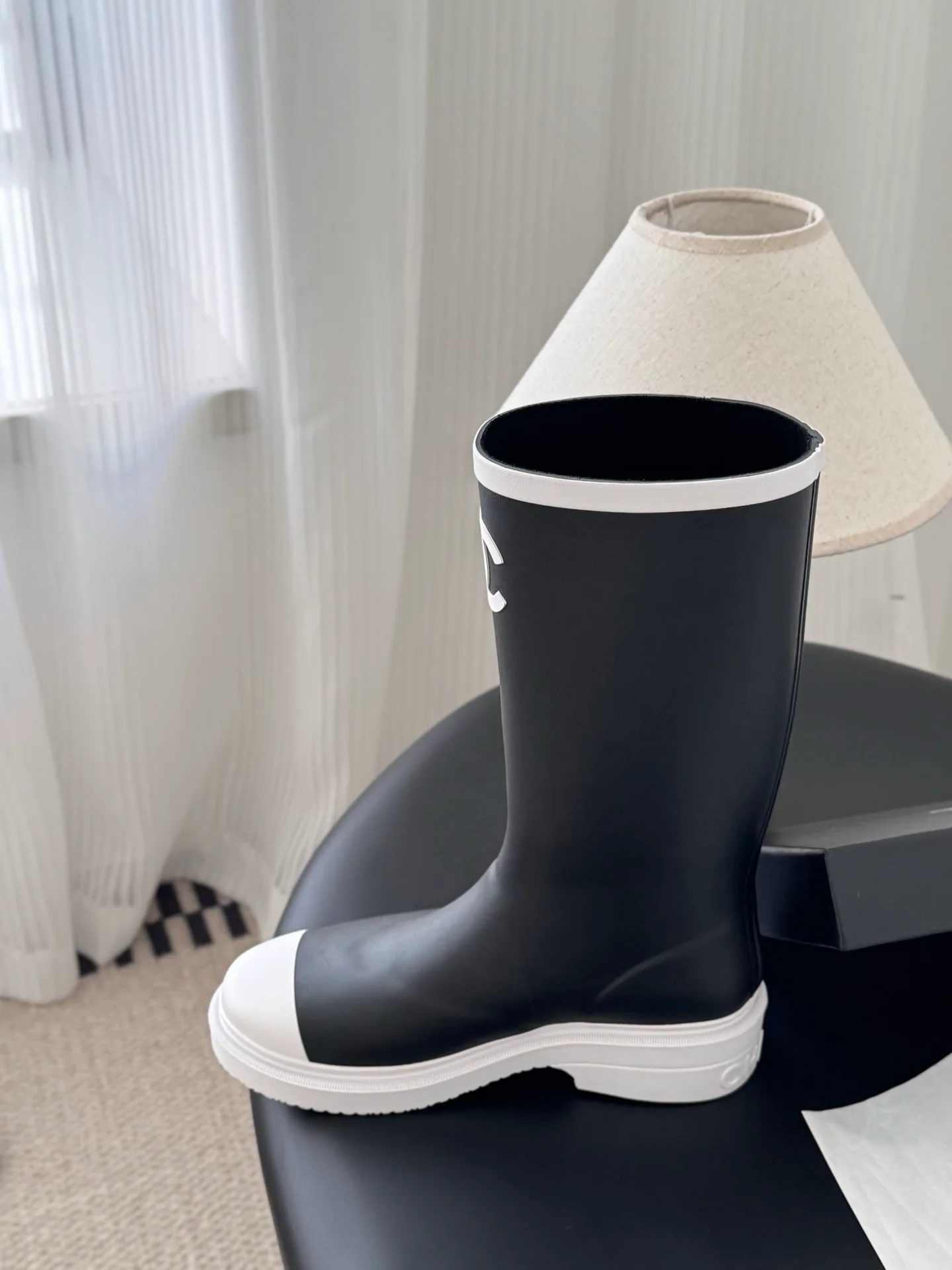 Chan 25fw rain boots