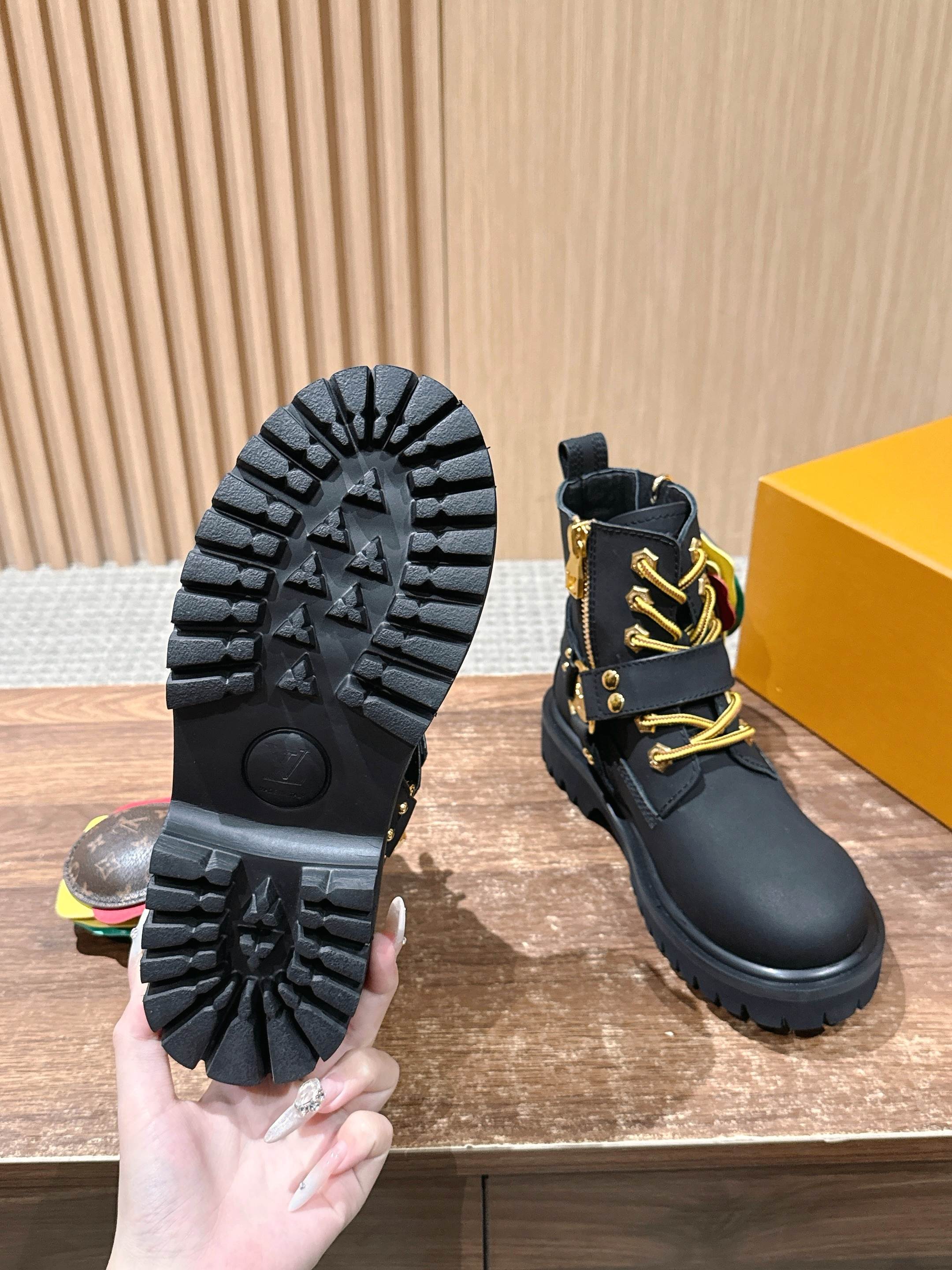 Loui 25fw biker boots