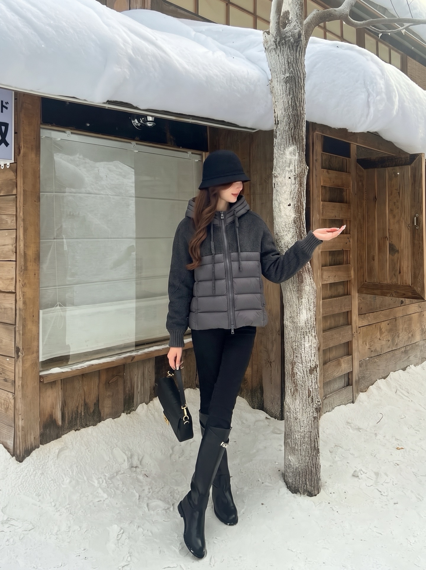 Max 26fw knit contract down jacket