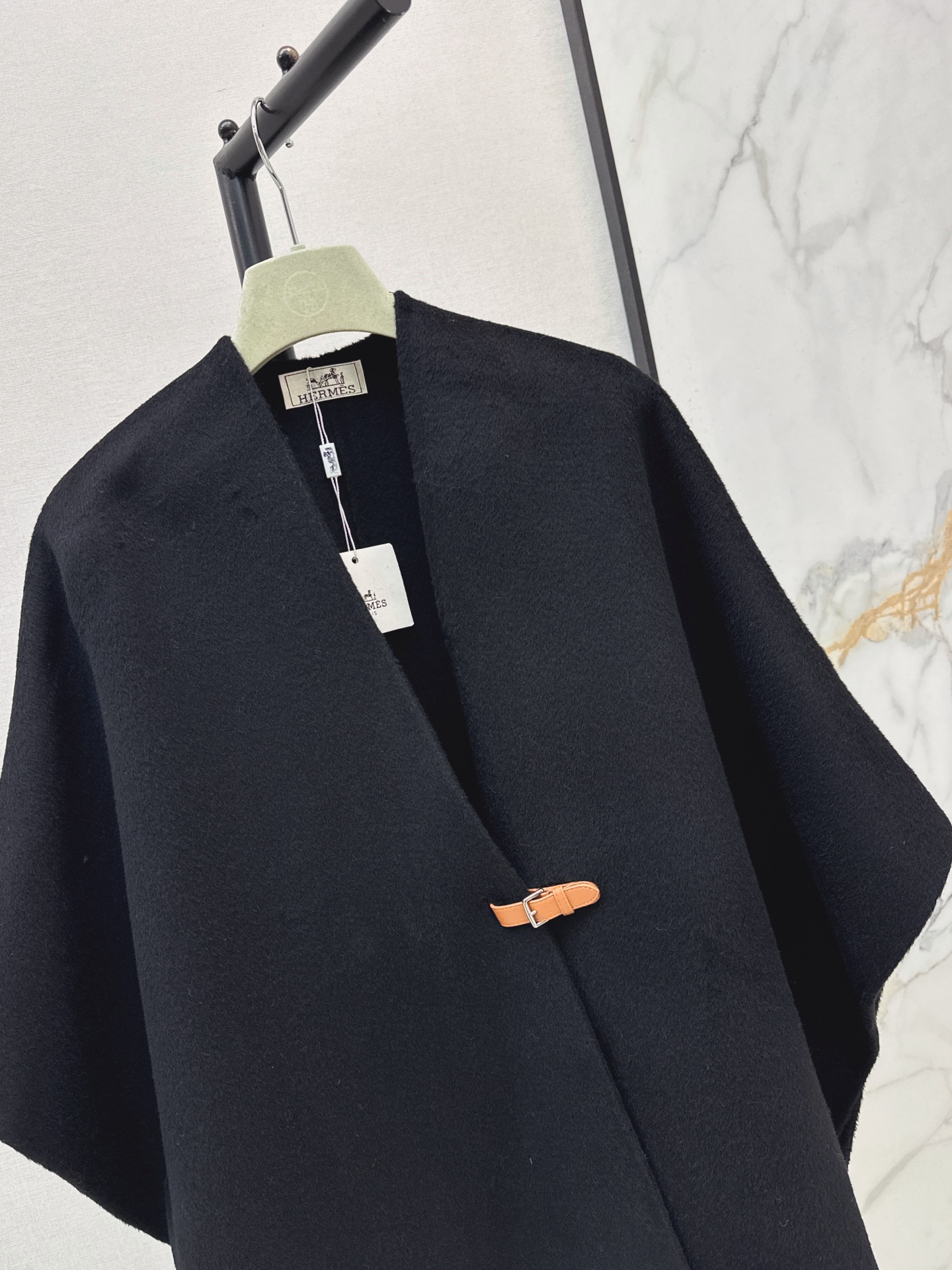 Her 26fw woolen cape jacket