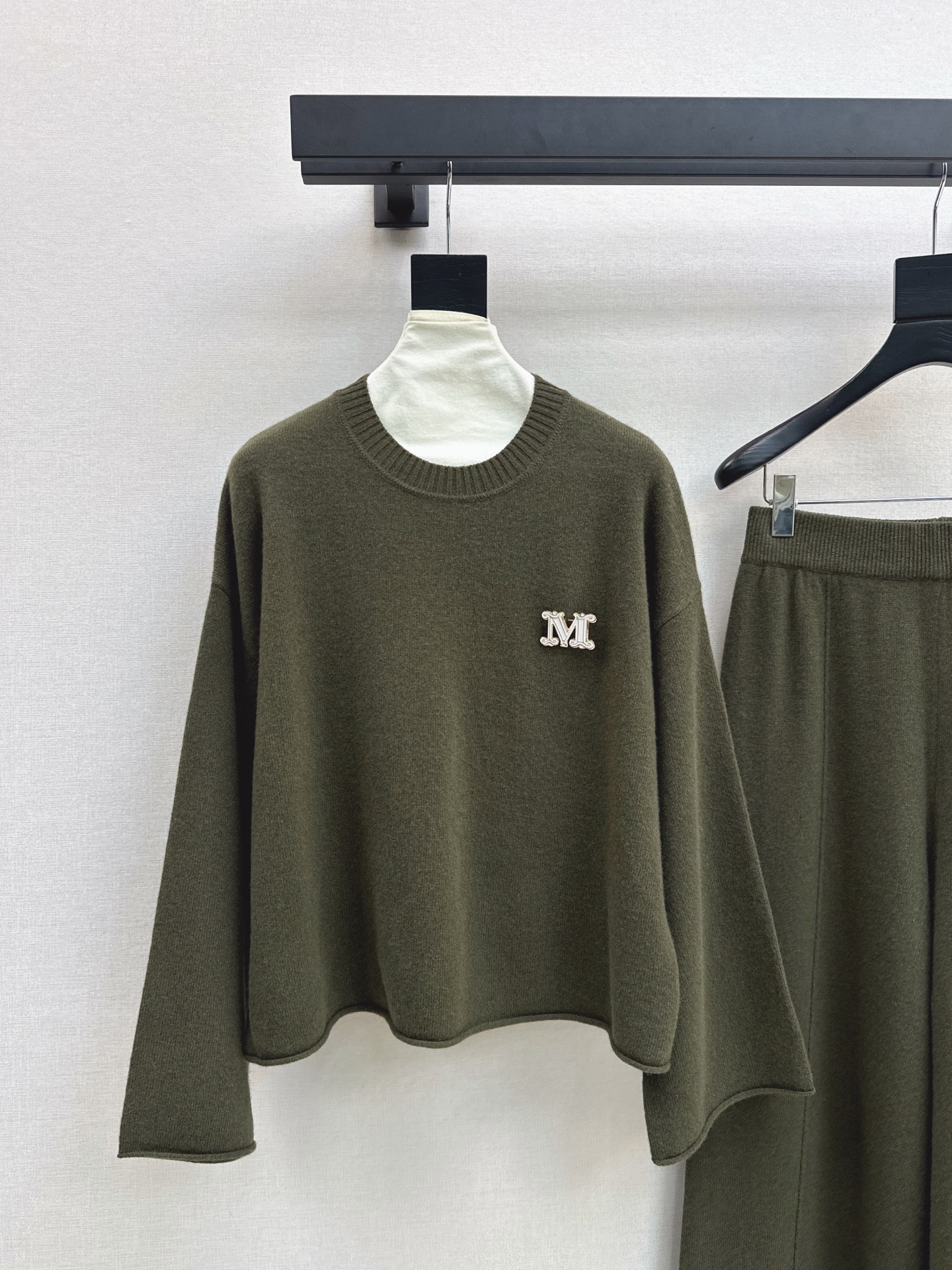 Max 26fw wool sweater pants sents