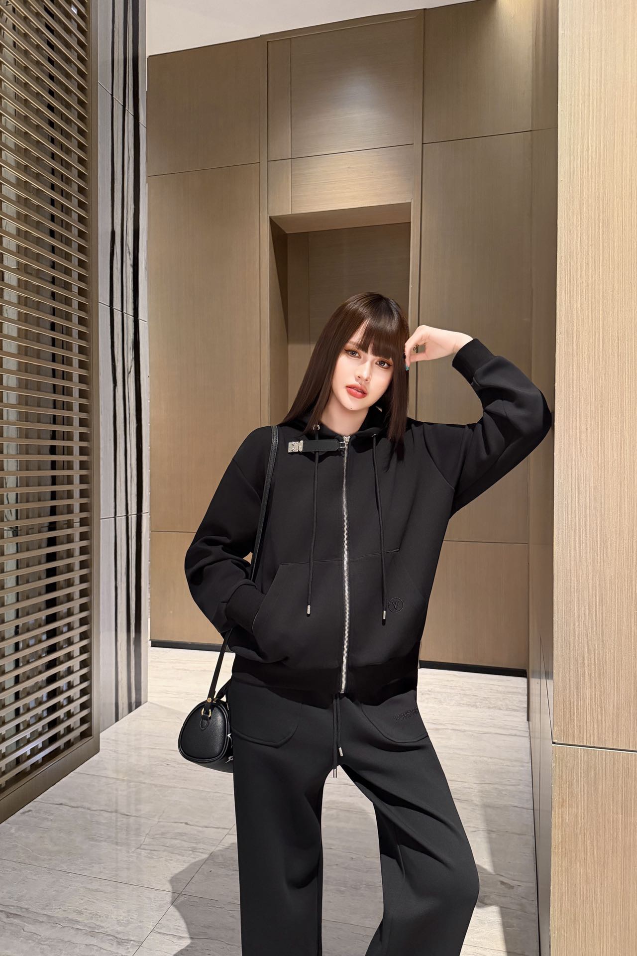 Loui 26fw hooded jacket pants sets