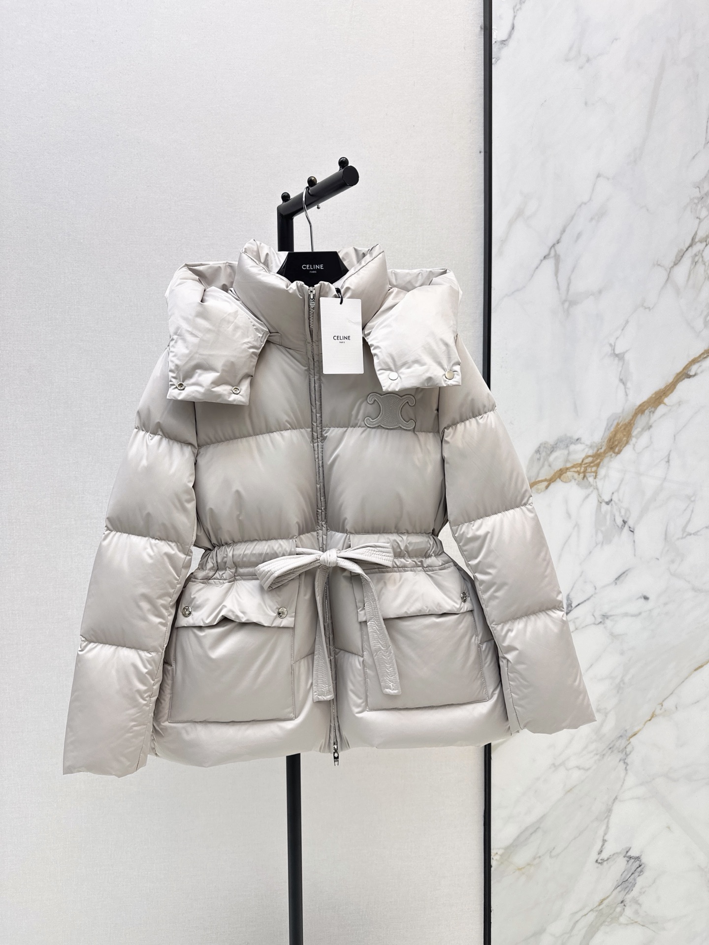 Celi 26fw hooded belted down jacket