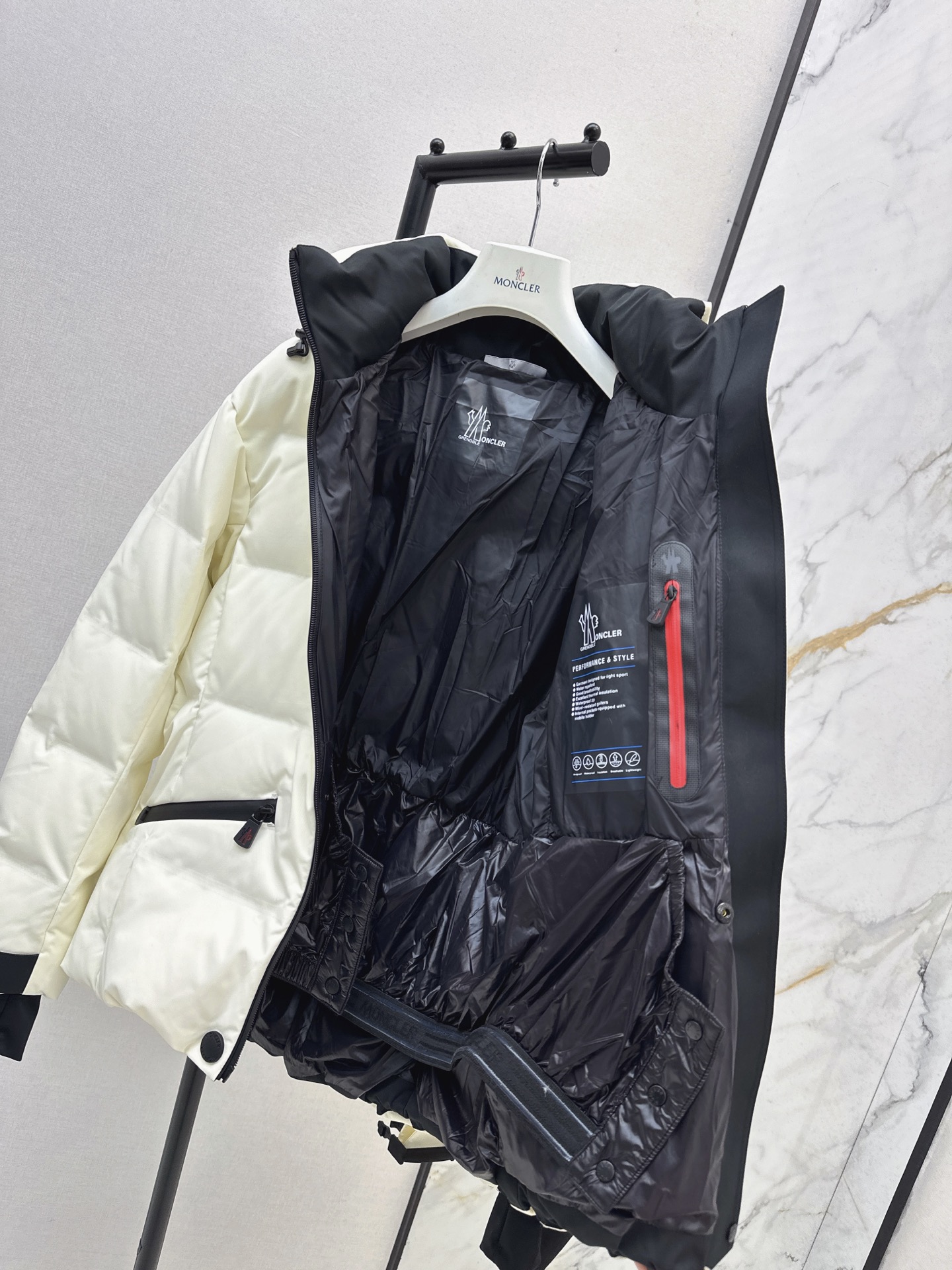 Monc 26fw belted hooded down jacket