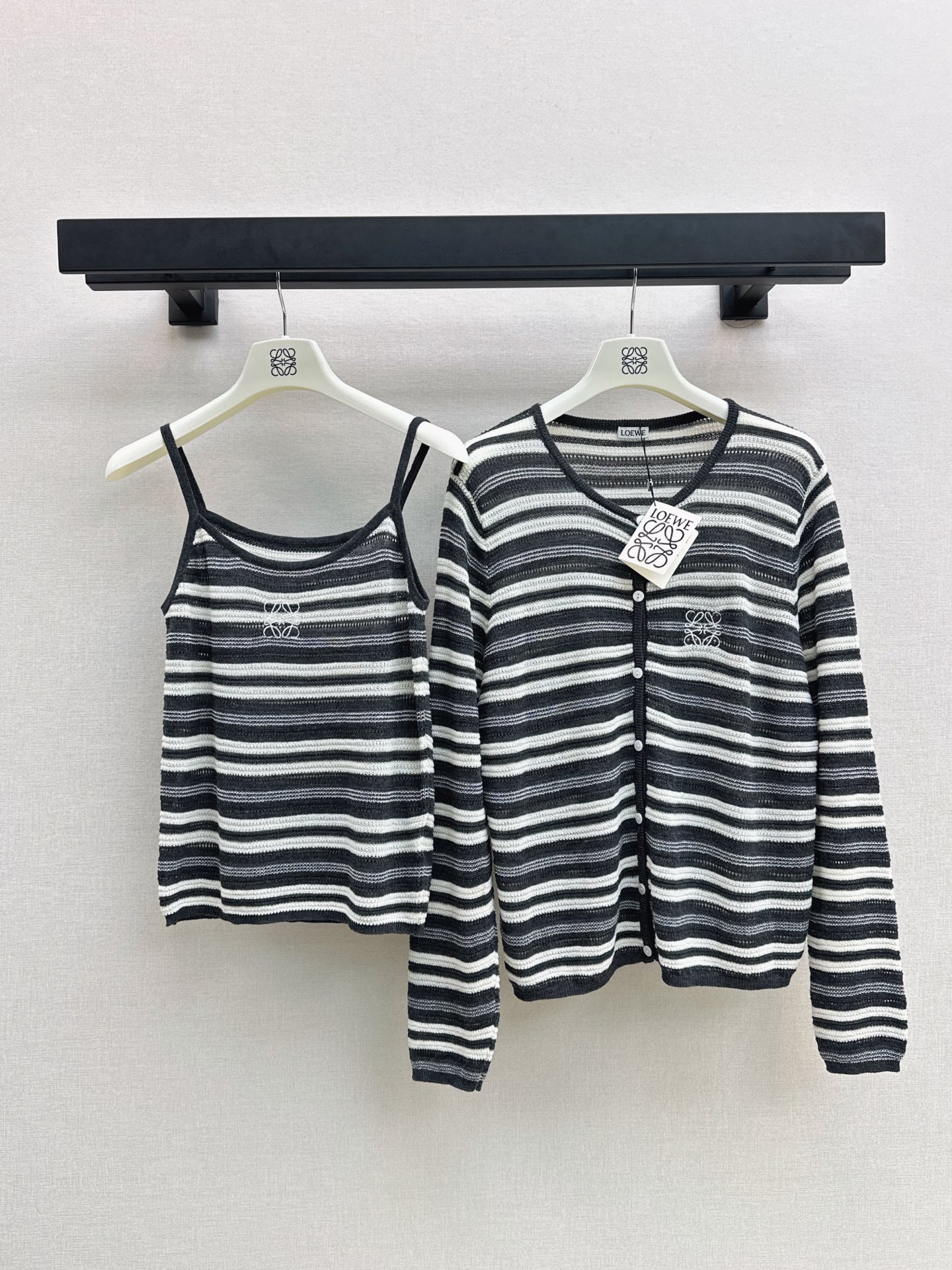 Loe 26fw knit vest cardigan sets