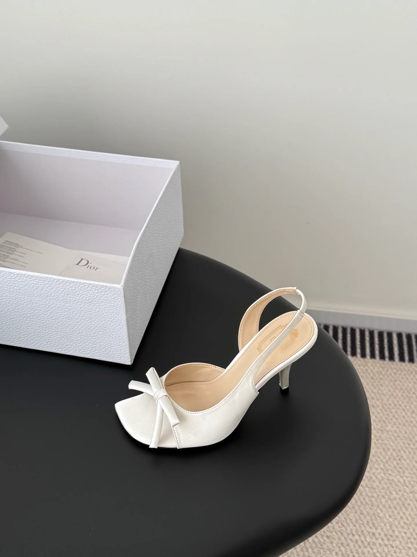 CD 26ss slingback heels