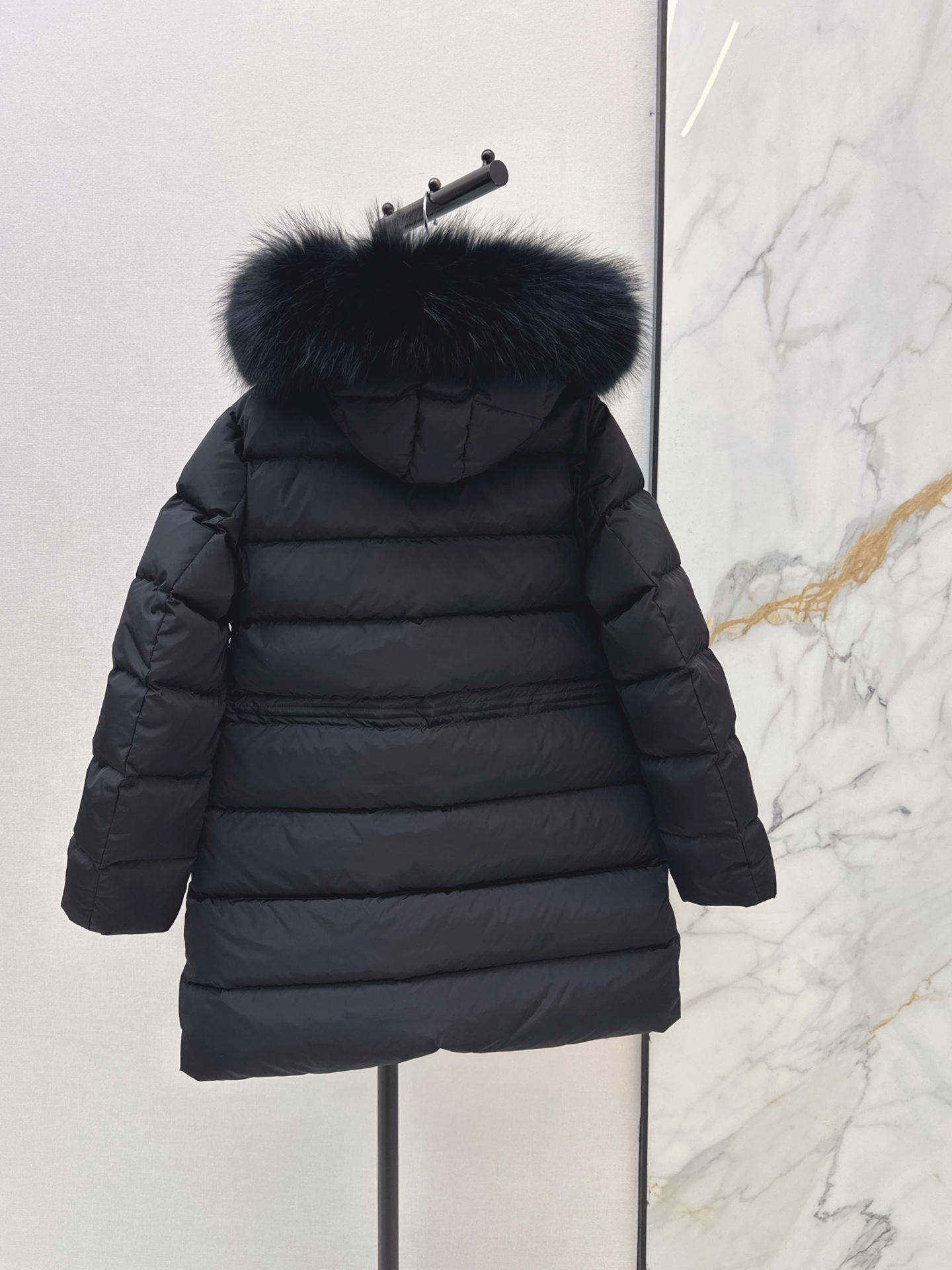 Monc 26fw fur-trim hooded down jacket