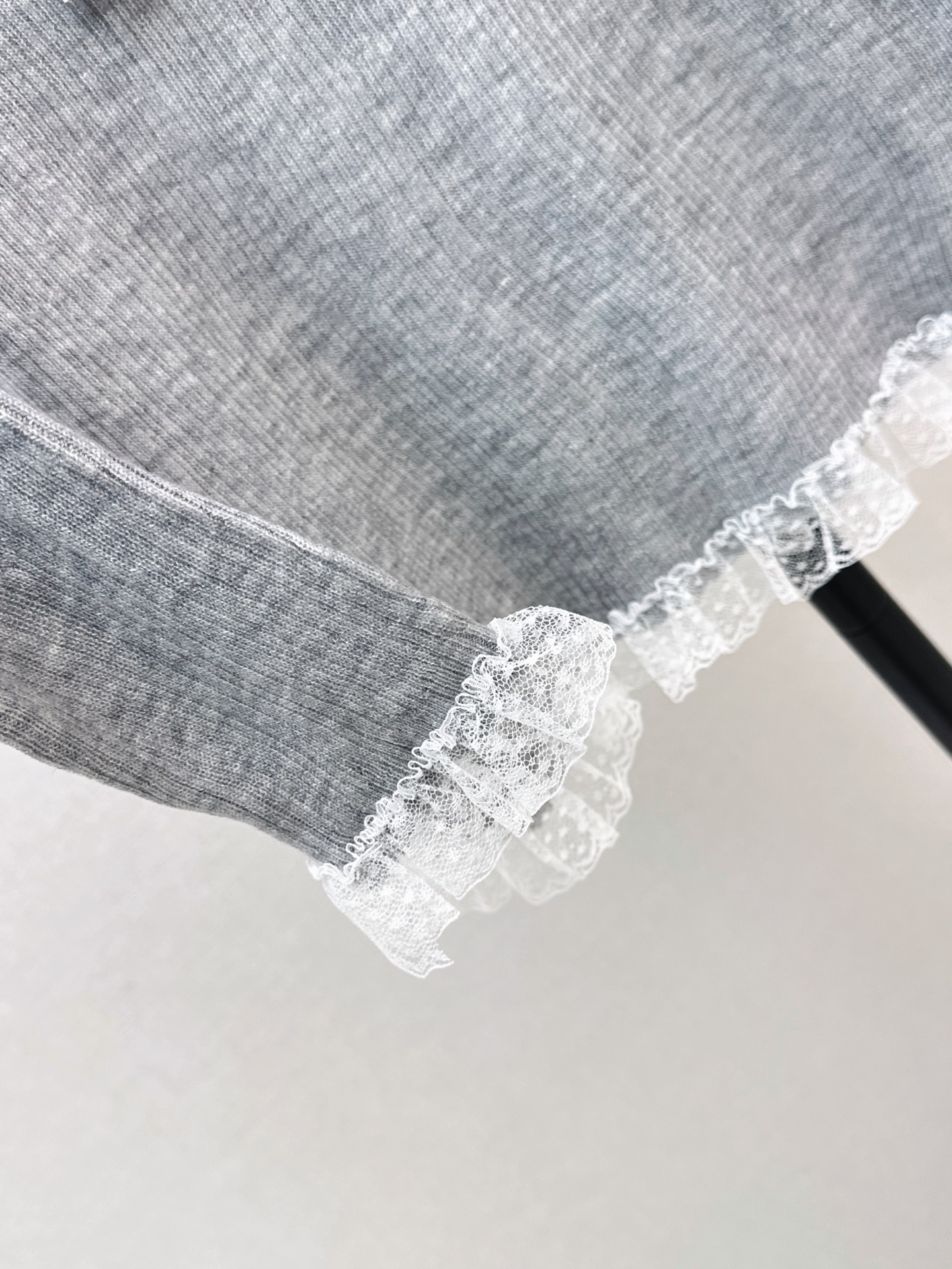 Chan 26fw lace trim knitwear