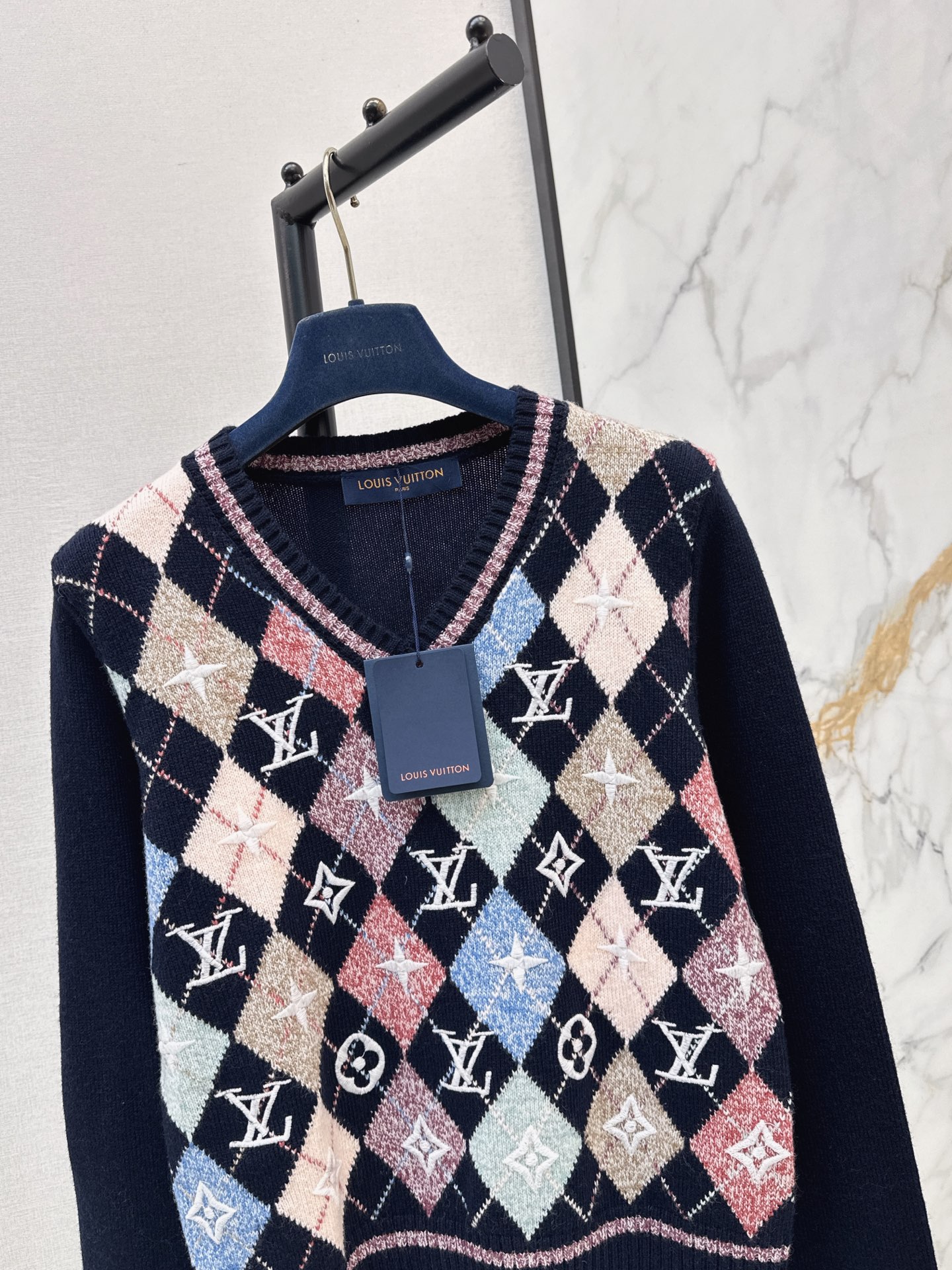 Loui 26fw jacquard knit sweater