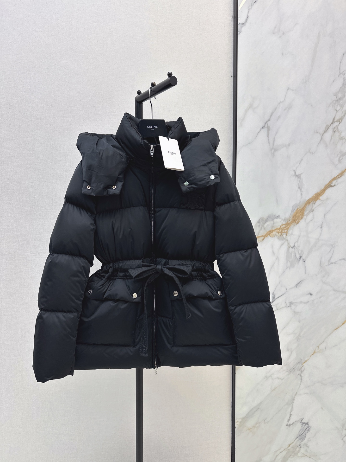 Celi 26fw hooded belted down jacket