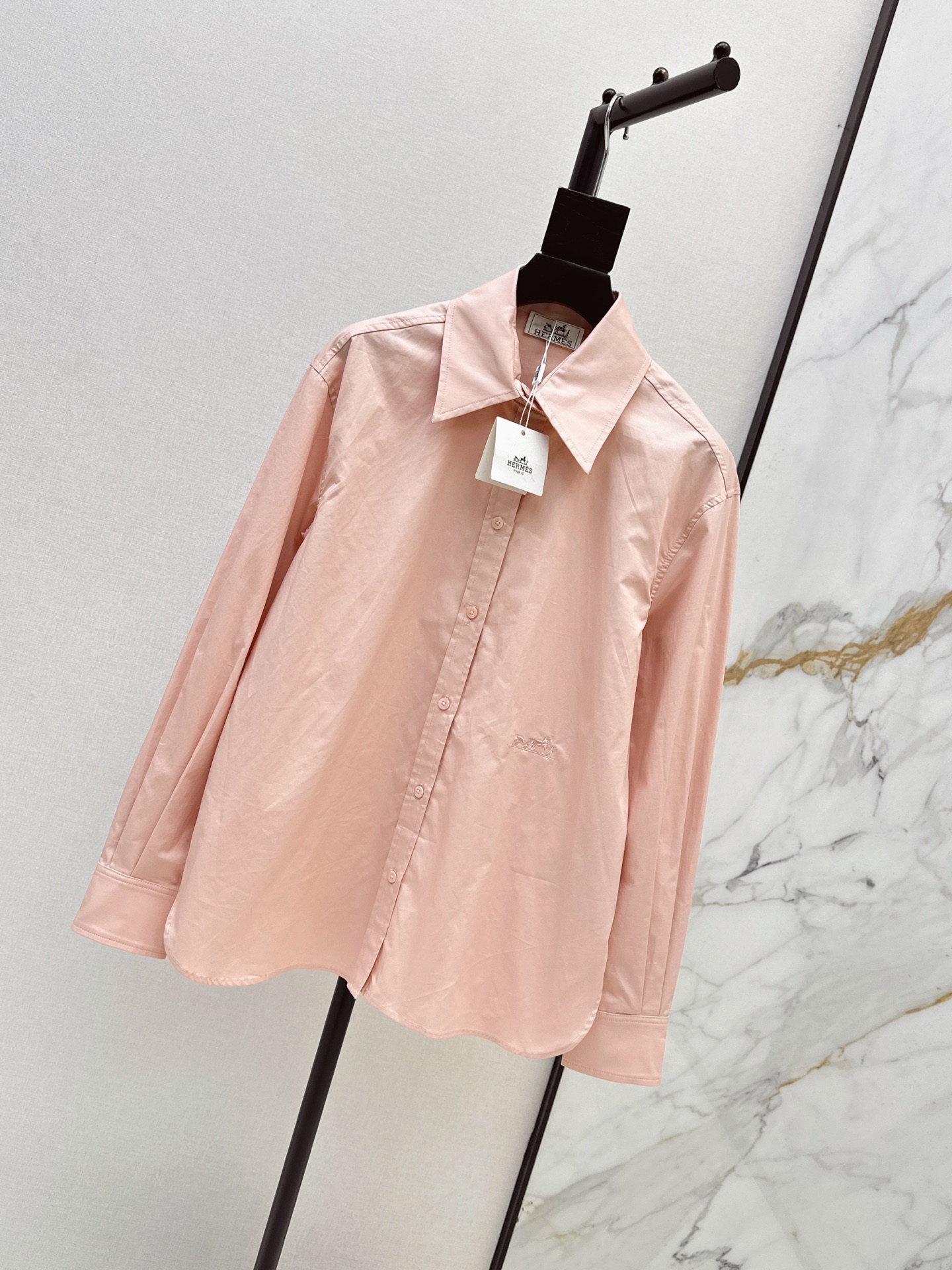 Her 26fw shirt