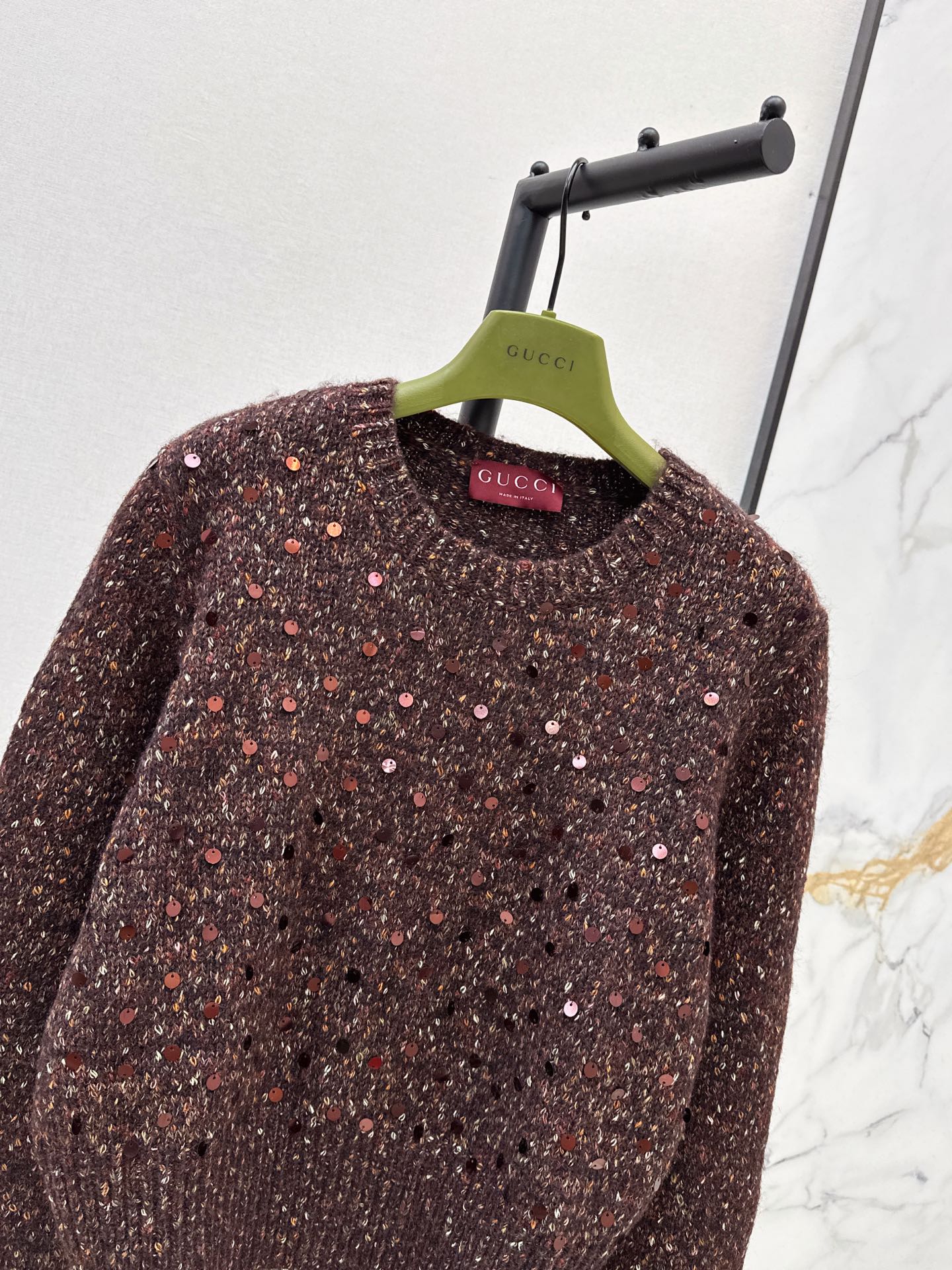 Guc 26fw sequin knit sweater