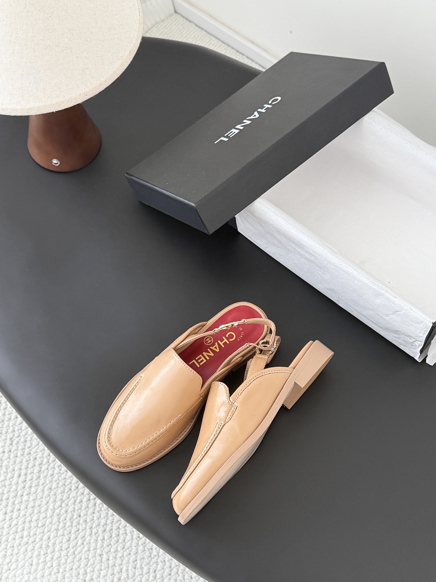 Chan 26ss slingback loafers