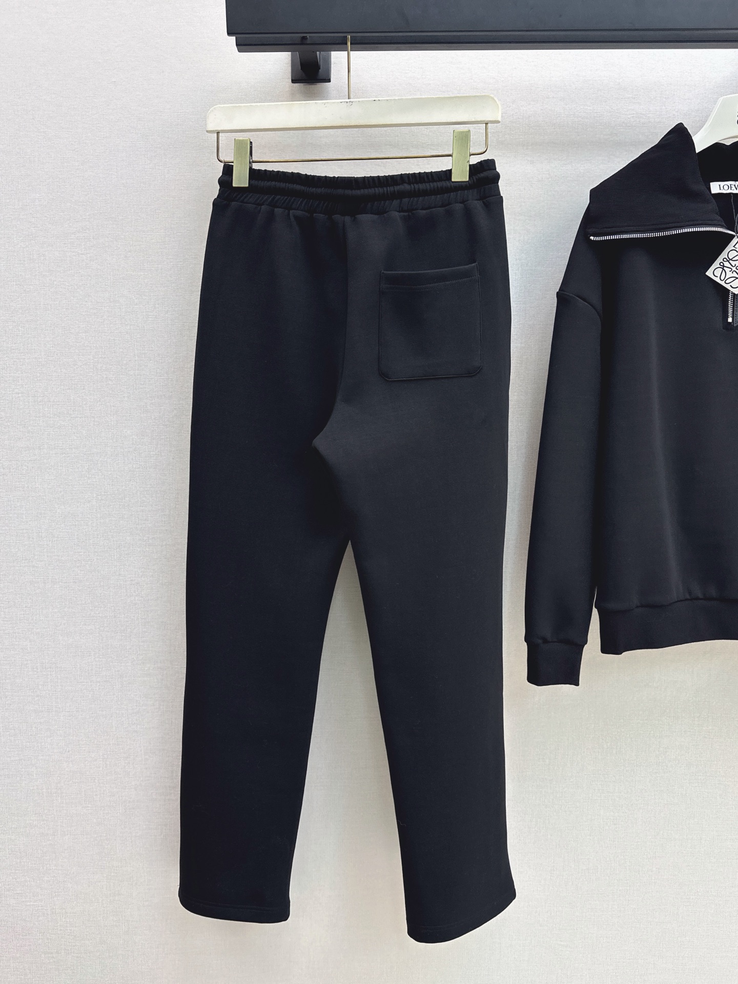 Loe 26fw half-zip sweatshirt pants sets