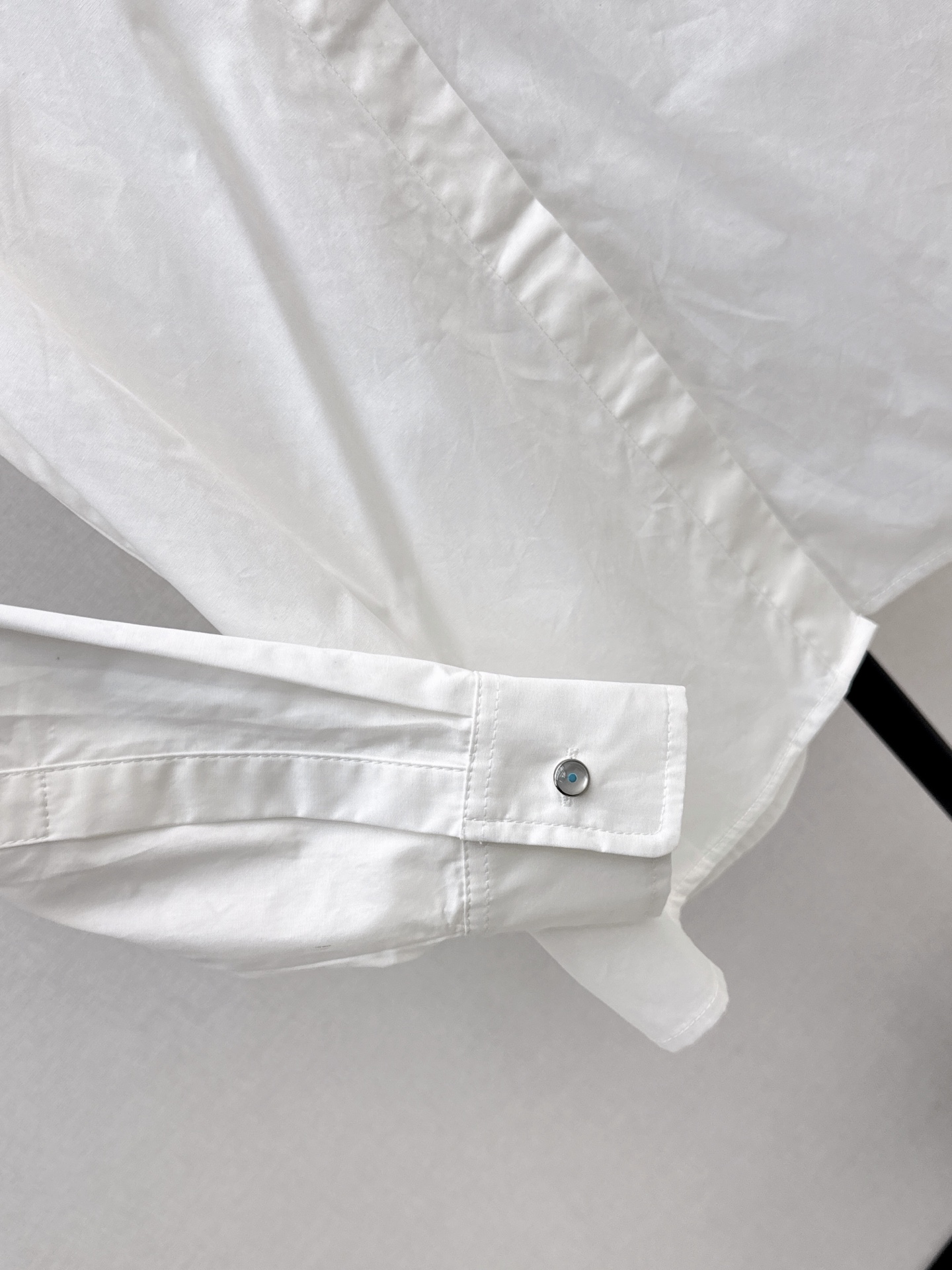 Loui 26fw stand collar shirt