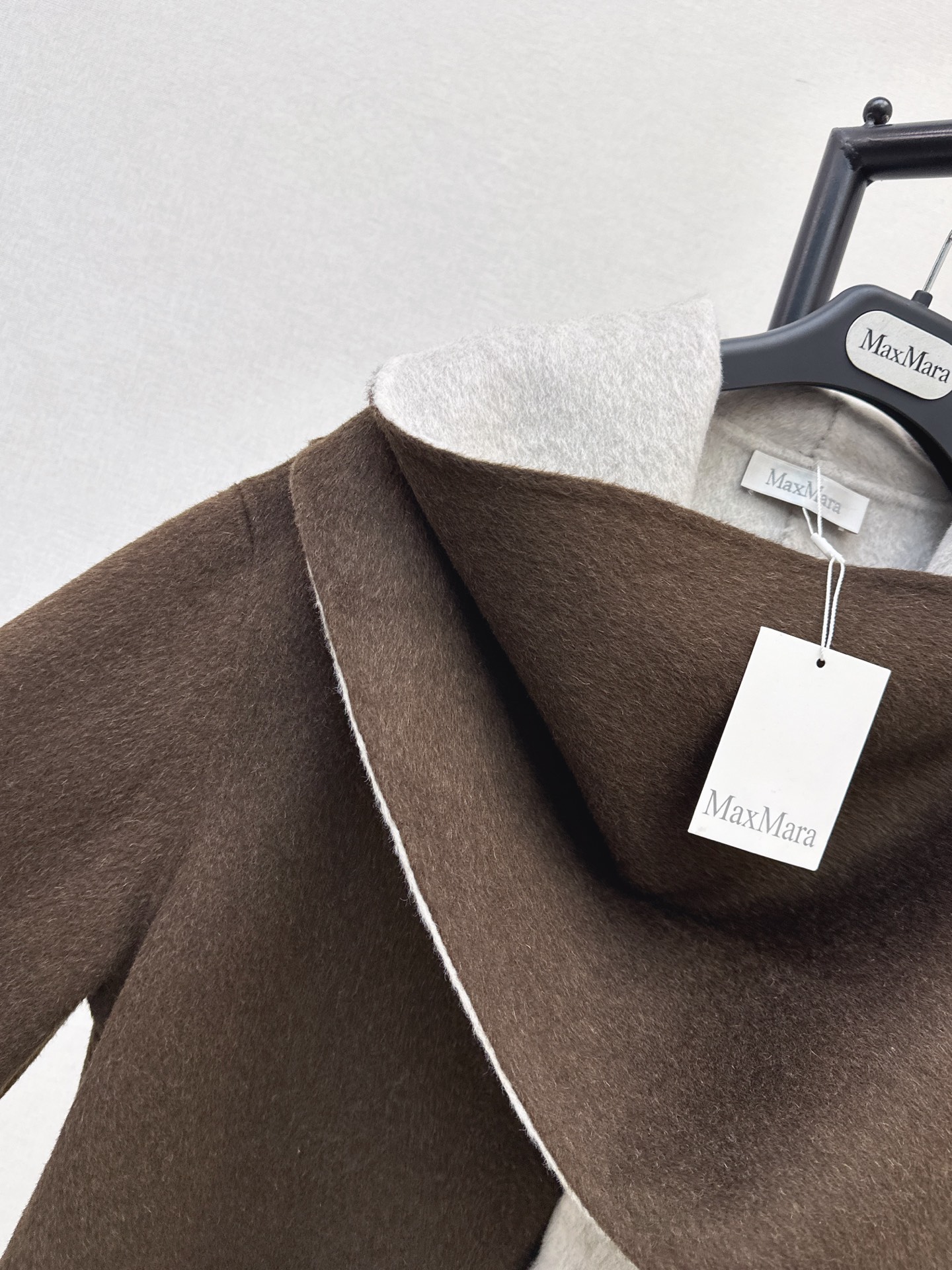 Max 26fw cropped woolen overcoats