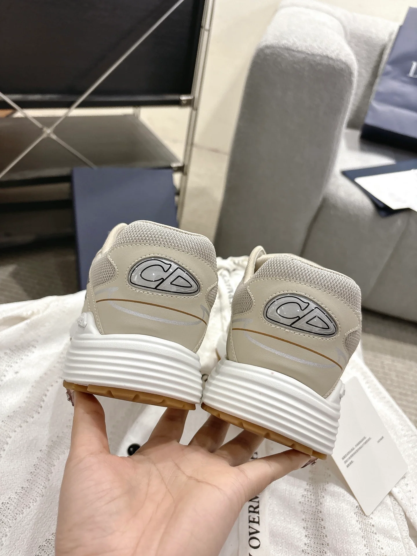 CD 25fw dad's shoes