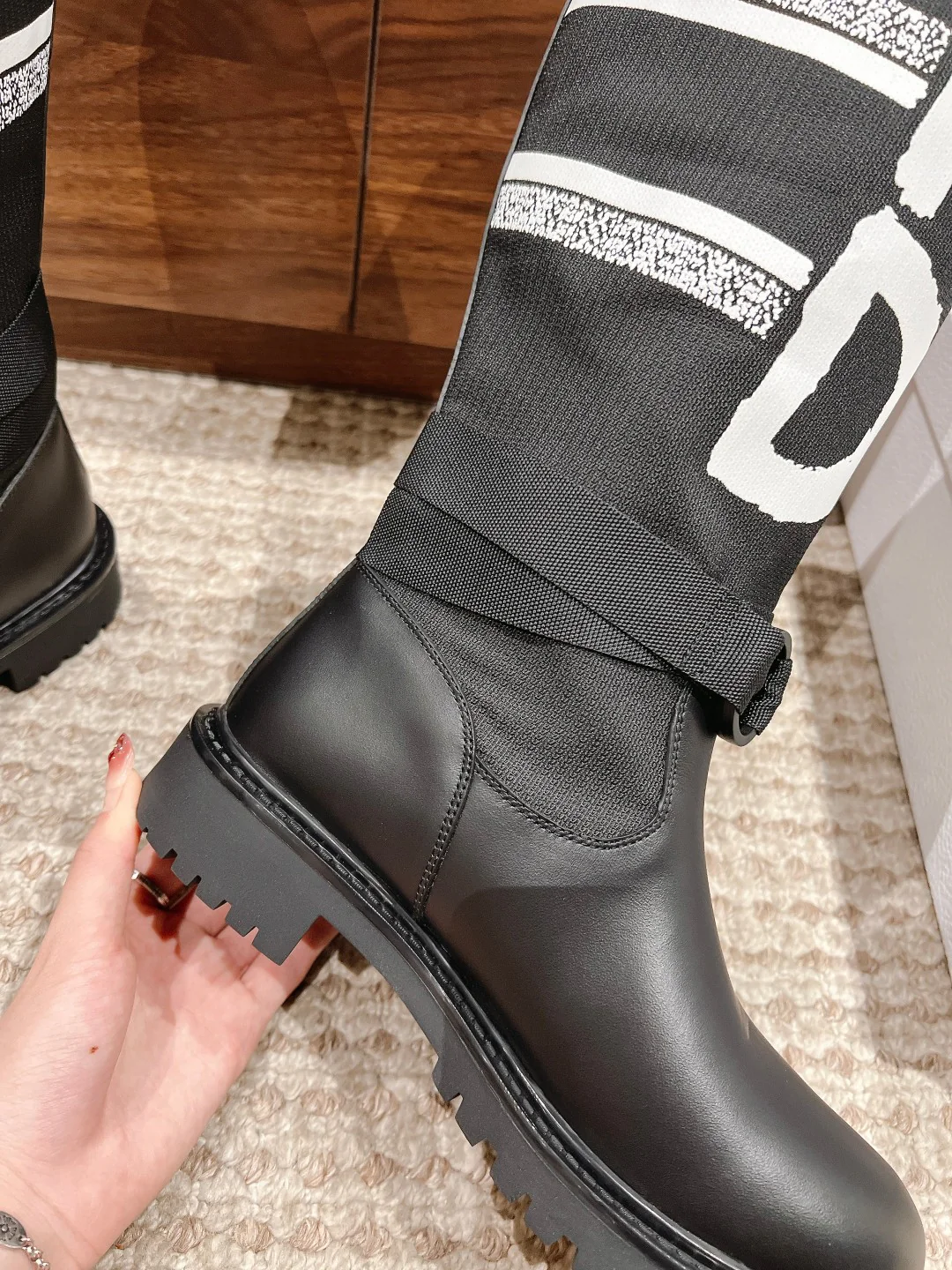 CD 25fw half boots