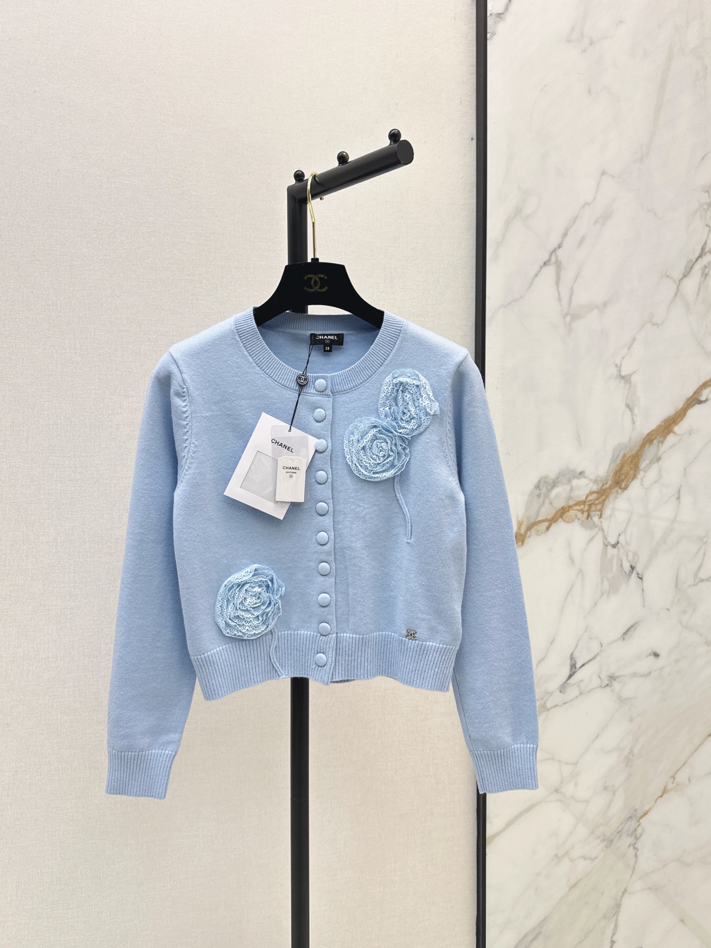 Chan 26fw 3d floarl knit cardigan
