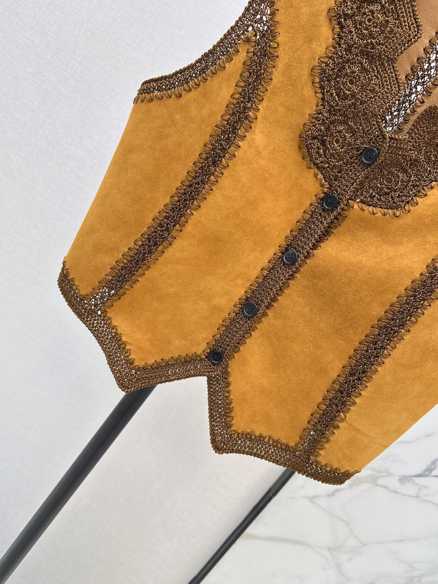 ES 26fw suede fleece leather vest