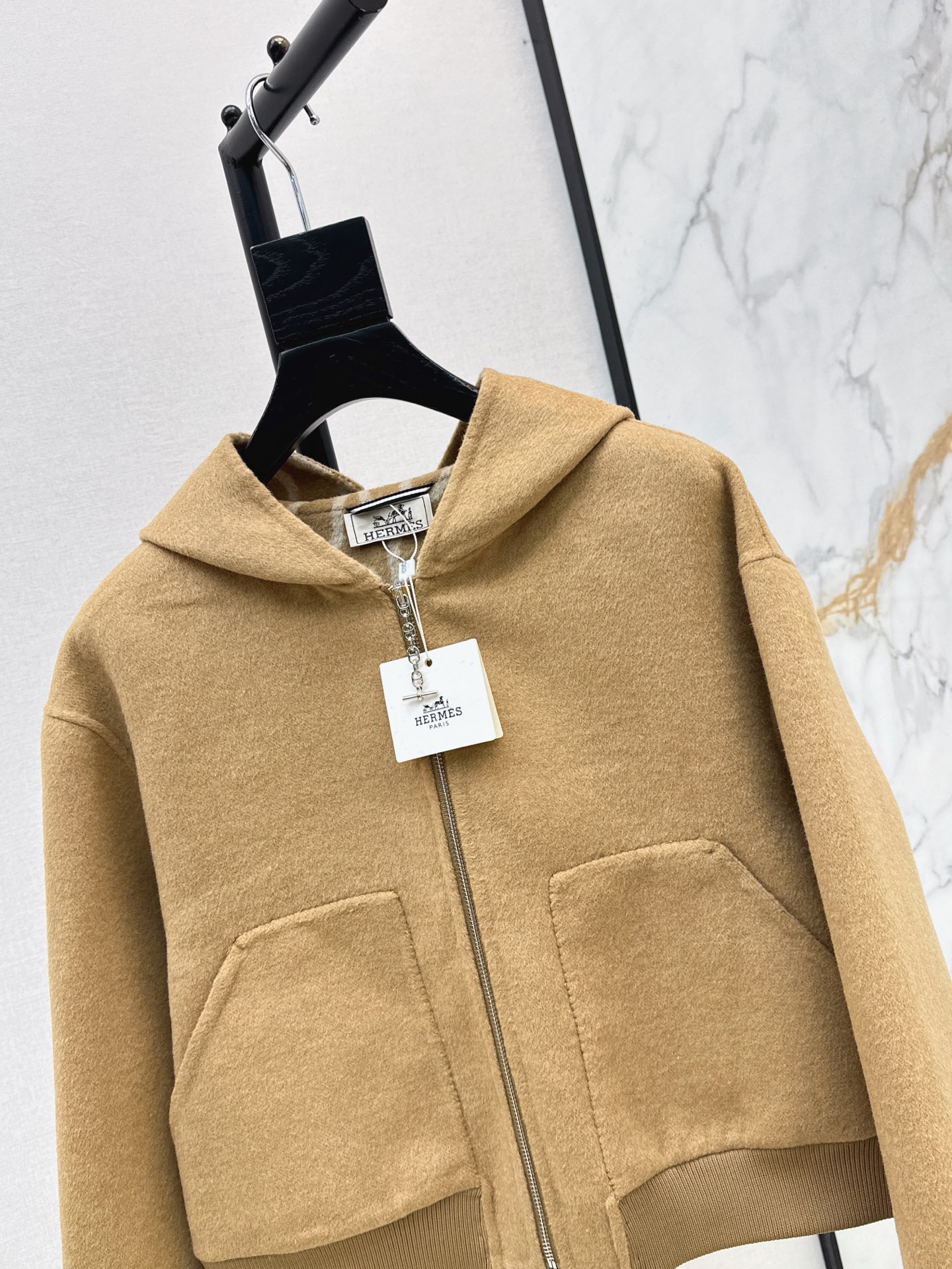 Her 26fw cashmere jacket