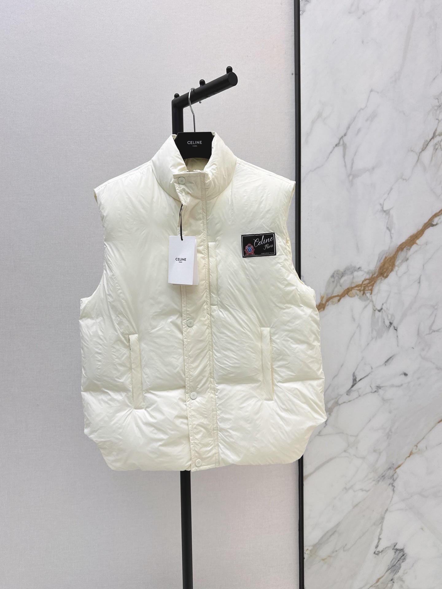 Celi 26fw down vest