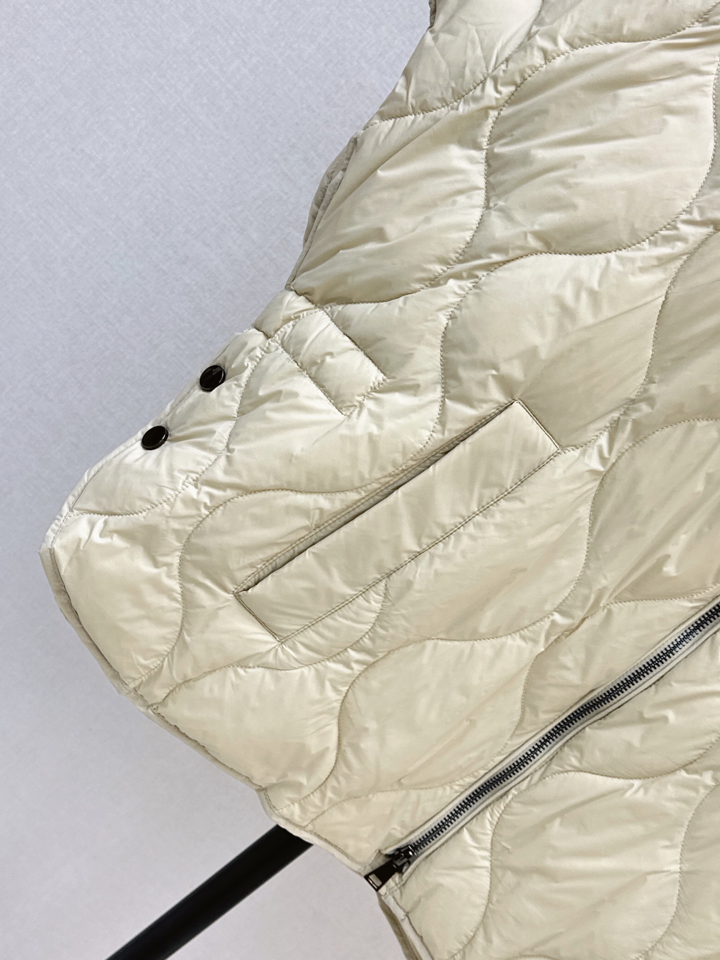 Max 26fw down vest jacket