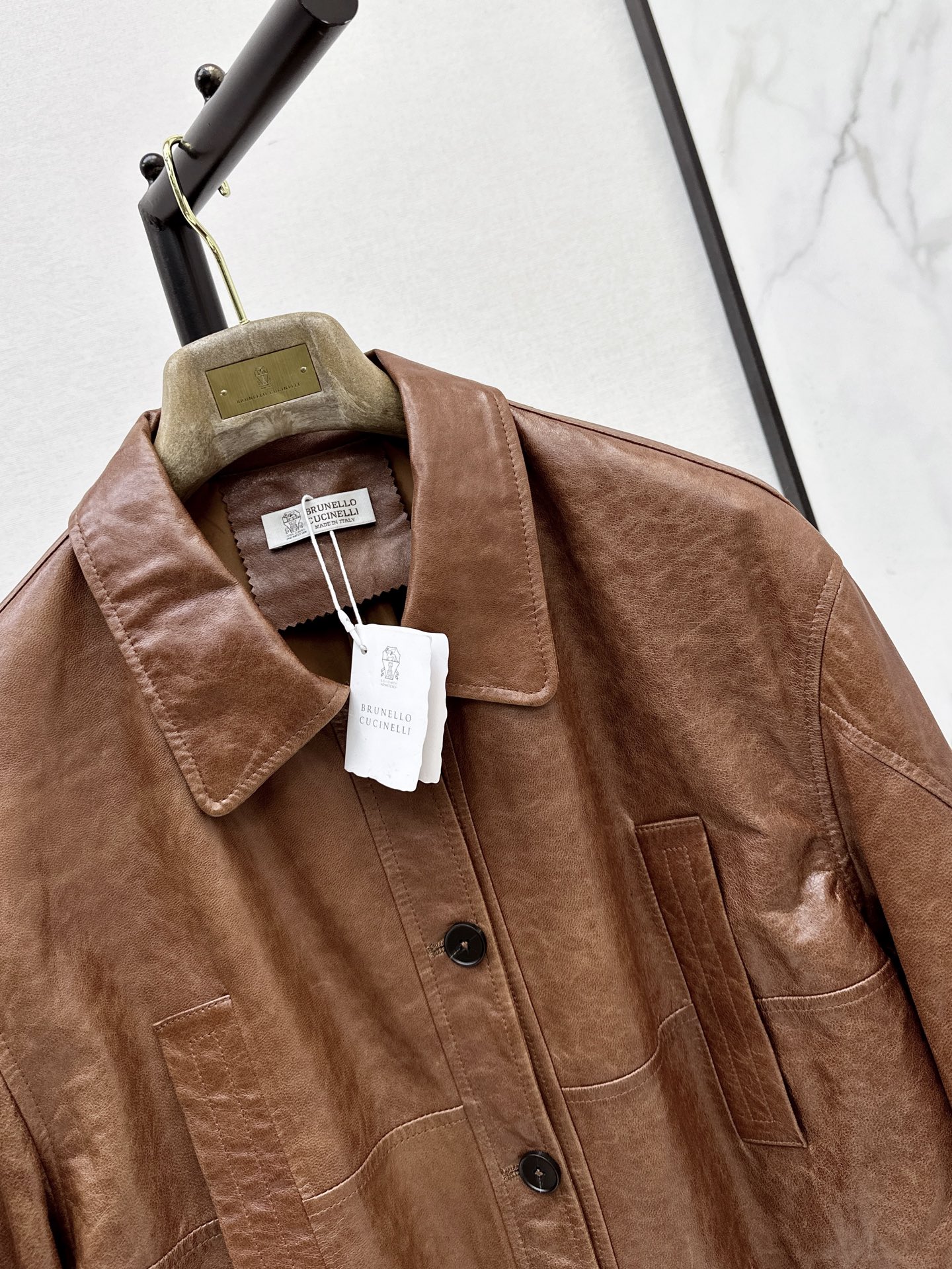 Brun 26fw cropped leather jacket