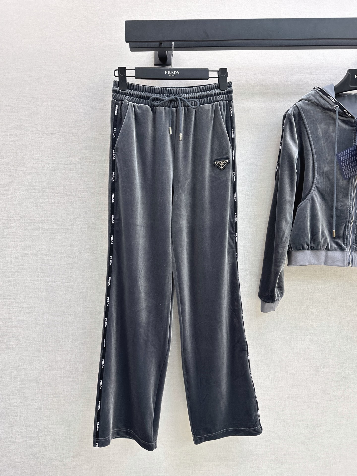 Pra 26fw velvet hooded jacket pant sets