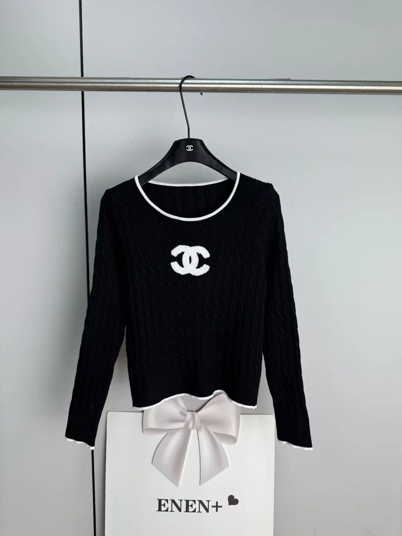Chan 25fw knitted sweater