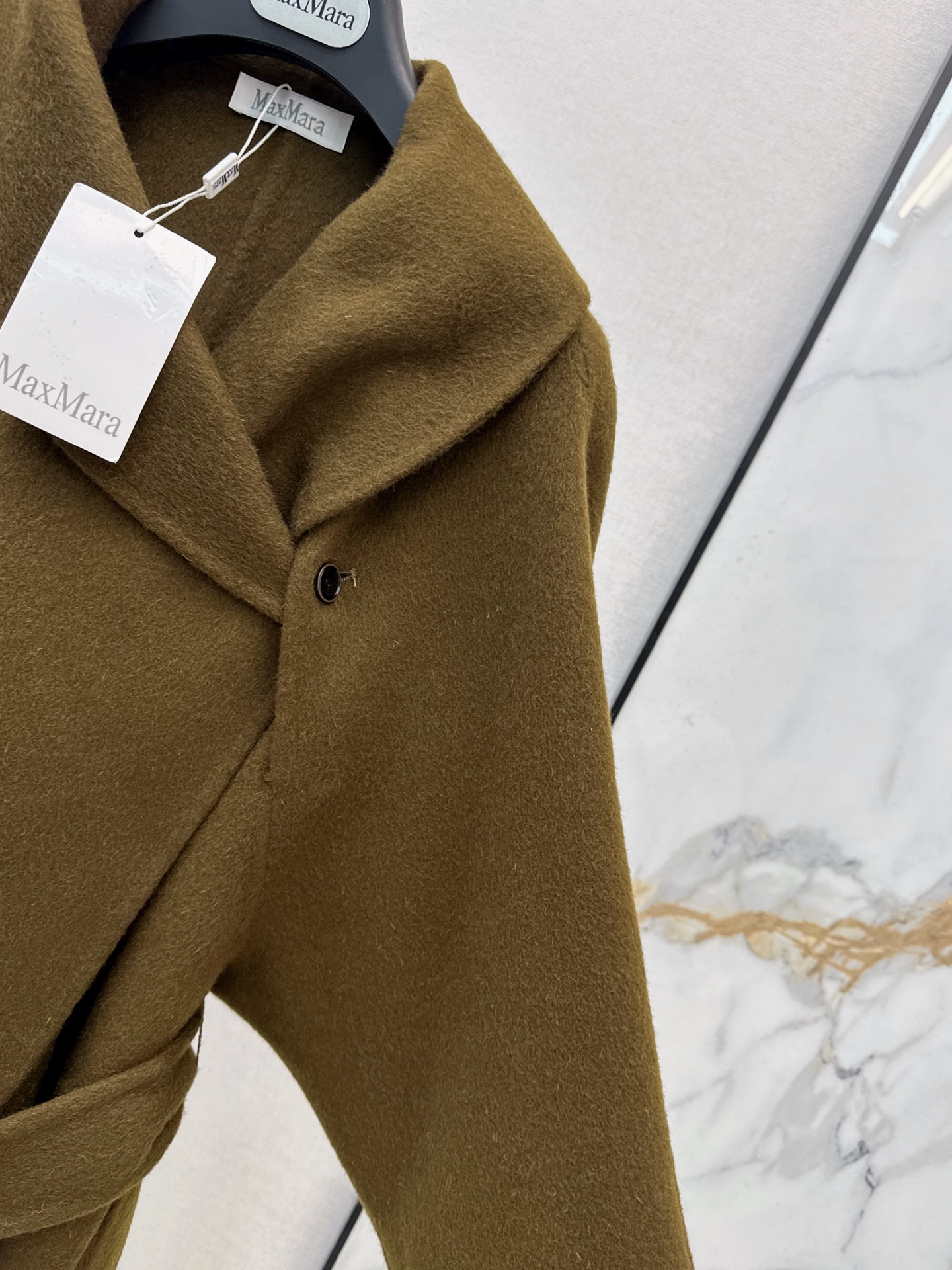 Max 26fw woolen belted overcoats
