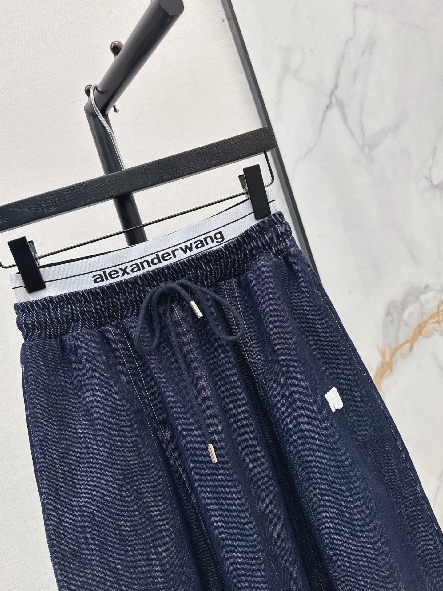 Alex 26fw drawstring skirt
