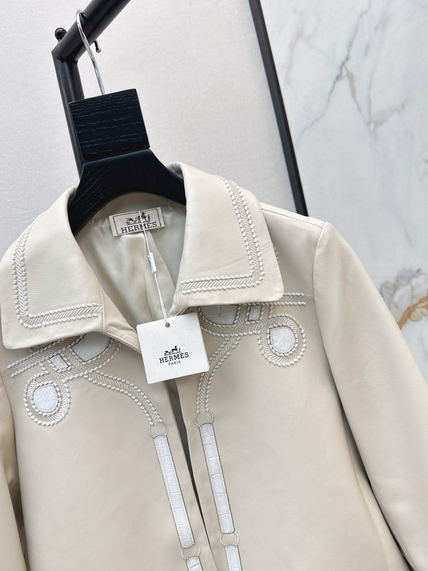 Her 26fw embroidery cropped leather jacket