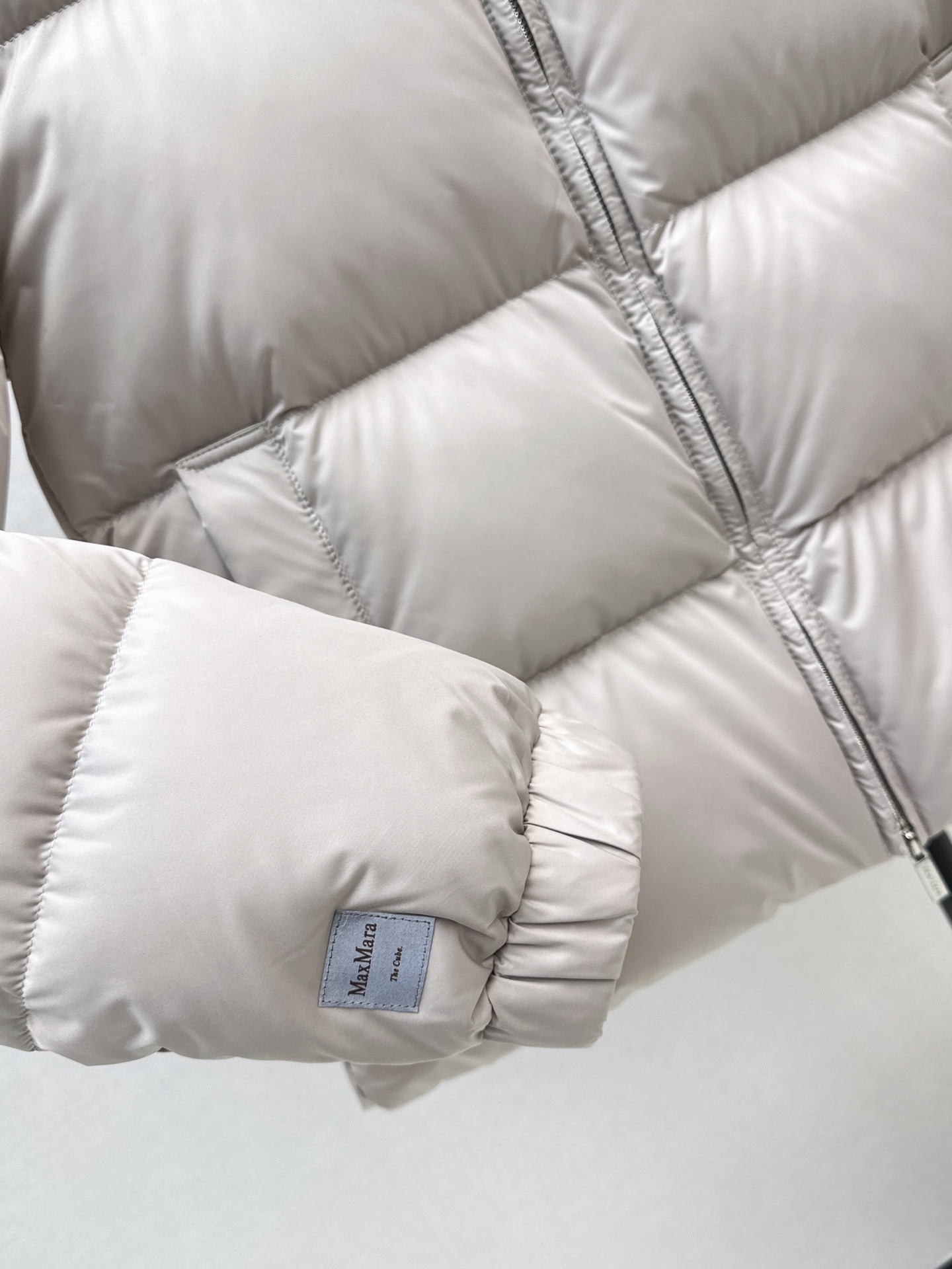 Max 26fw down jacket