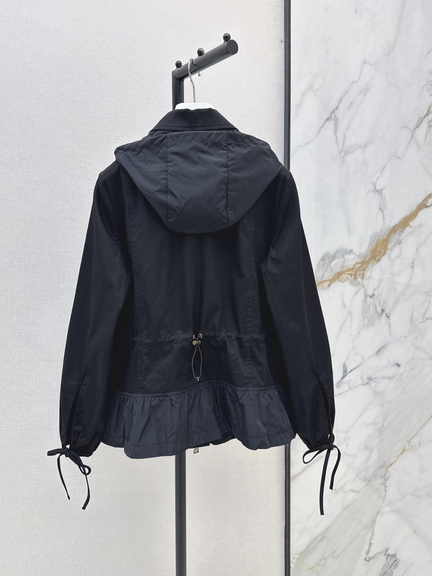 Monc 26fw drawstring hooded jacket